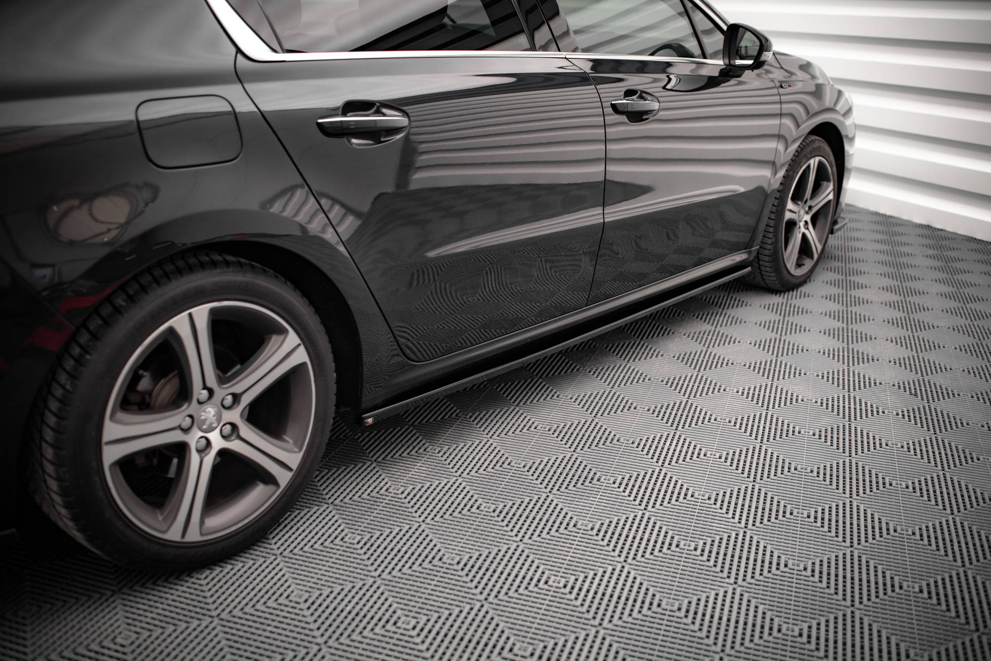 Side Skirts Diffusers Peugeot 508 GT MK1 Facelift (2014-2018) - 2