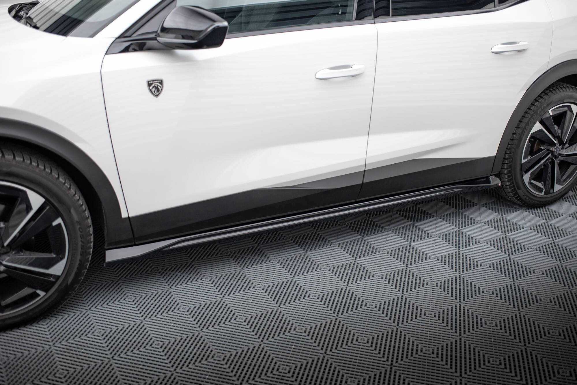 Side Skirts Diffusers Peugeot 408 Mk1 - 3