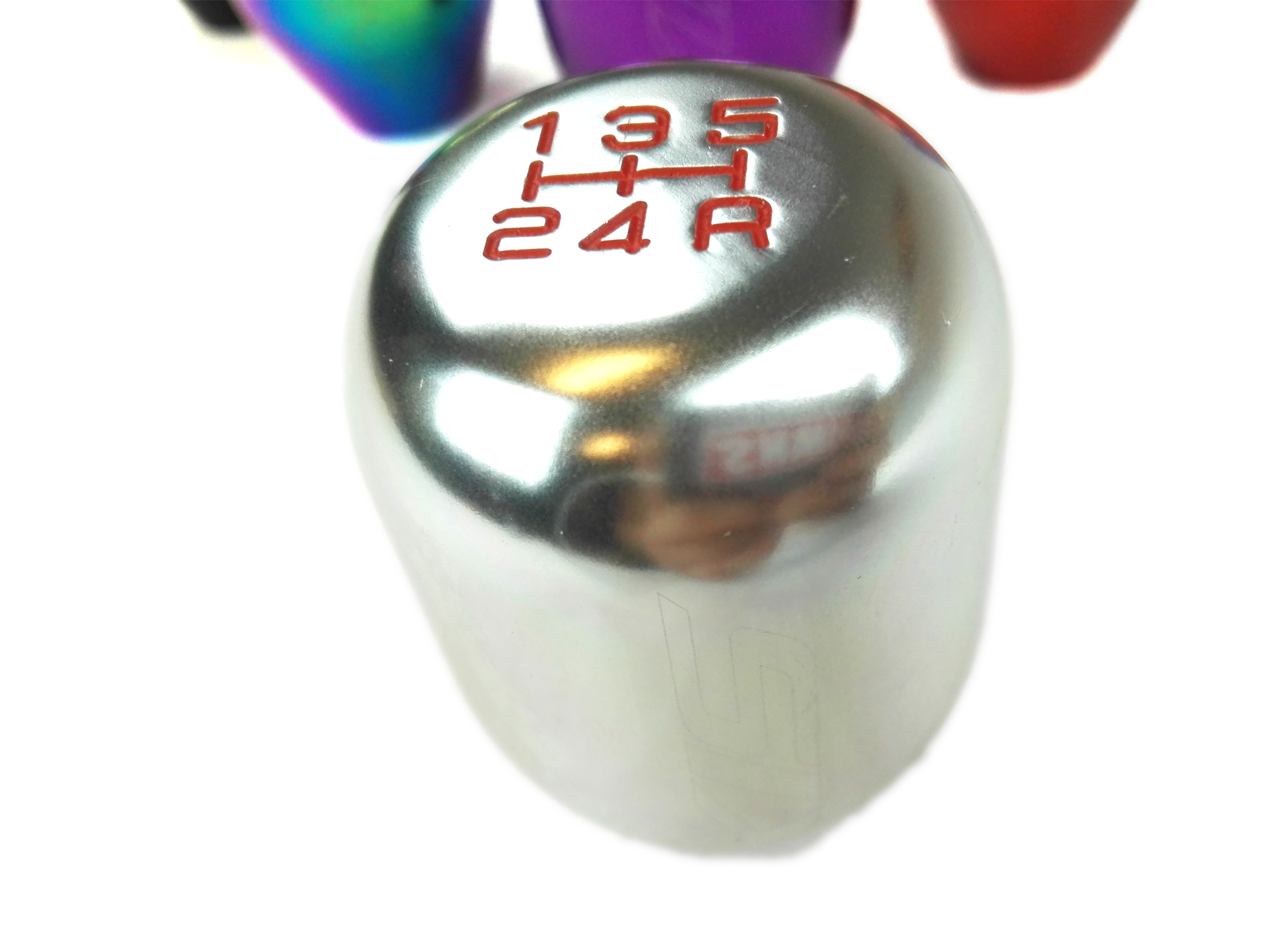 UNIVERSAL (HONDA) 5-SPEED M10X1.5 SHIFT KNOB SILVER [SIX] - 2