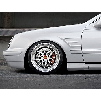 MERCEDES W208 (CLK) 00-01 FRONT FENDERS [AUTOR]