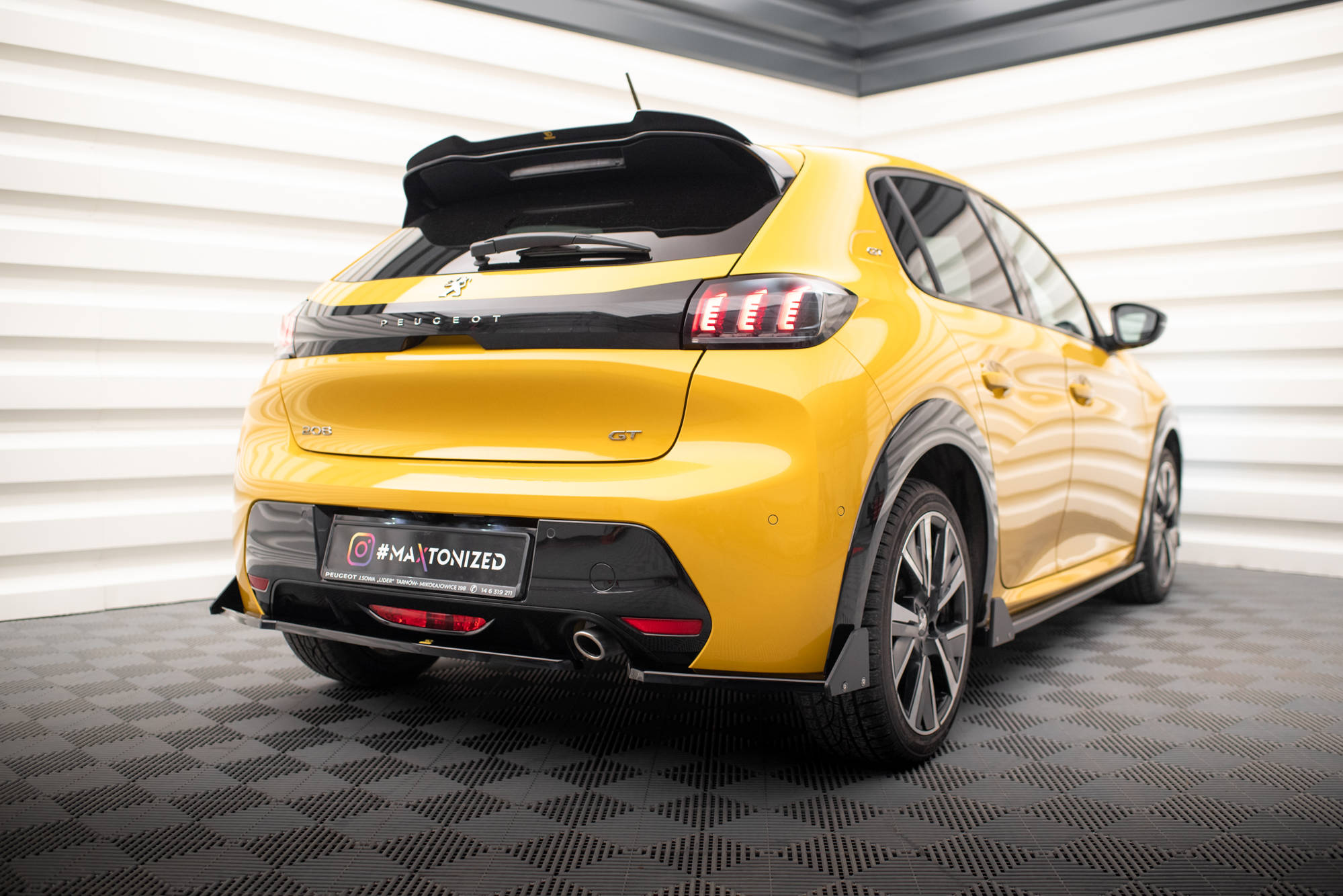 Rear Side Splitters V.1 + Flaps Peugeot 208 GT Mk2 - 3