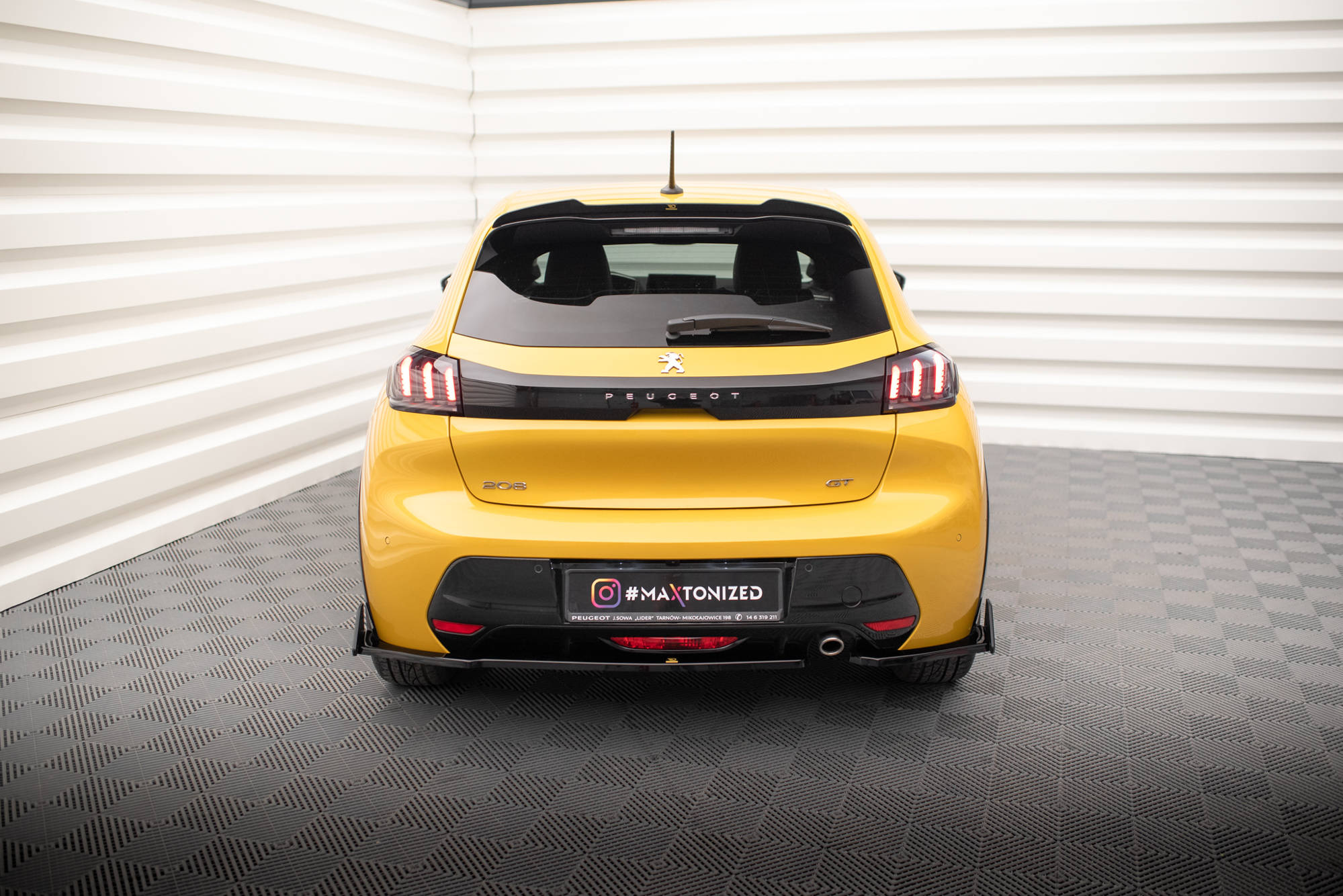 Rear Side Splitters V.1 + Flaps Peugeot 208 GT Mk2 - 2