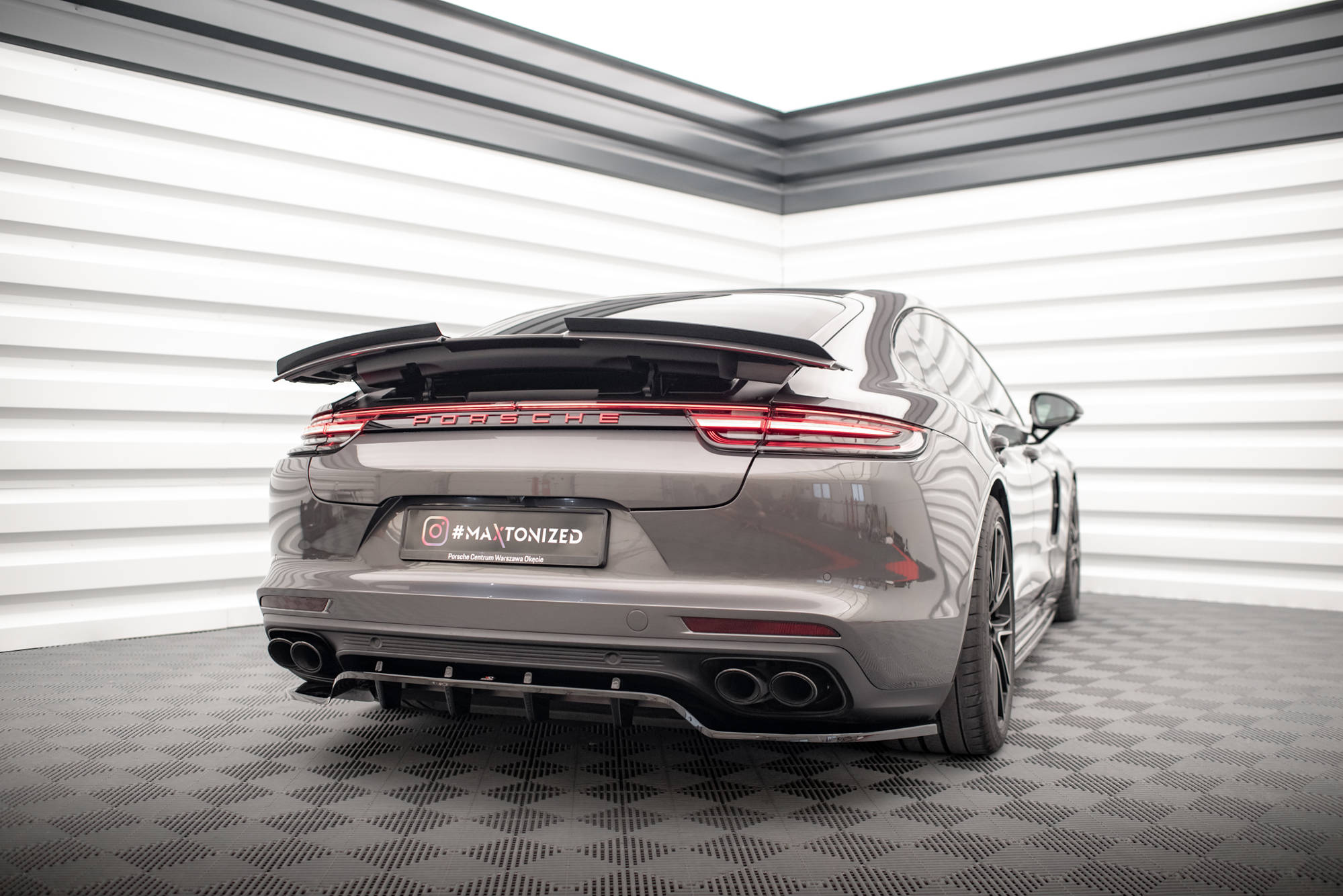 Spoiler CAP Porsche Panamera GTS / Panamera E-Hybrid / Panamera Turbo S E-Hybrid 971 - 2