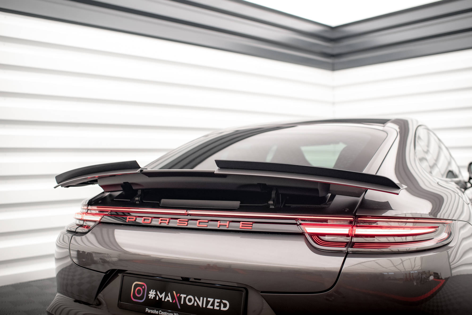 Spoiler CAP Porsche Panamera GTS / Panamera E-Hybrid / Panamera Turbo S E-Hybrid 971 - 3