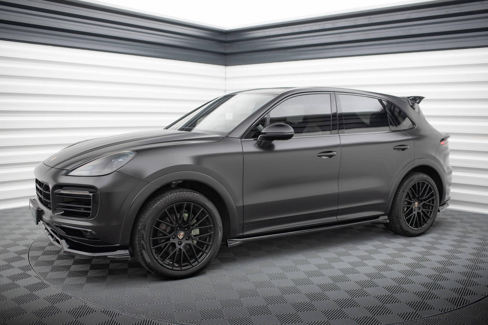 Side Skirts Diffusers Porsche Cayenne Sport Design Mk3 / Standard Mk3 Facelift - 2