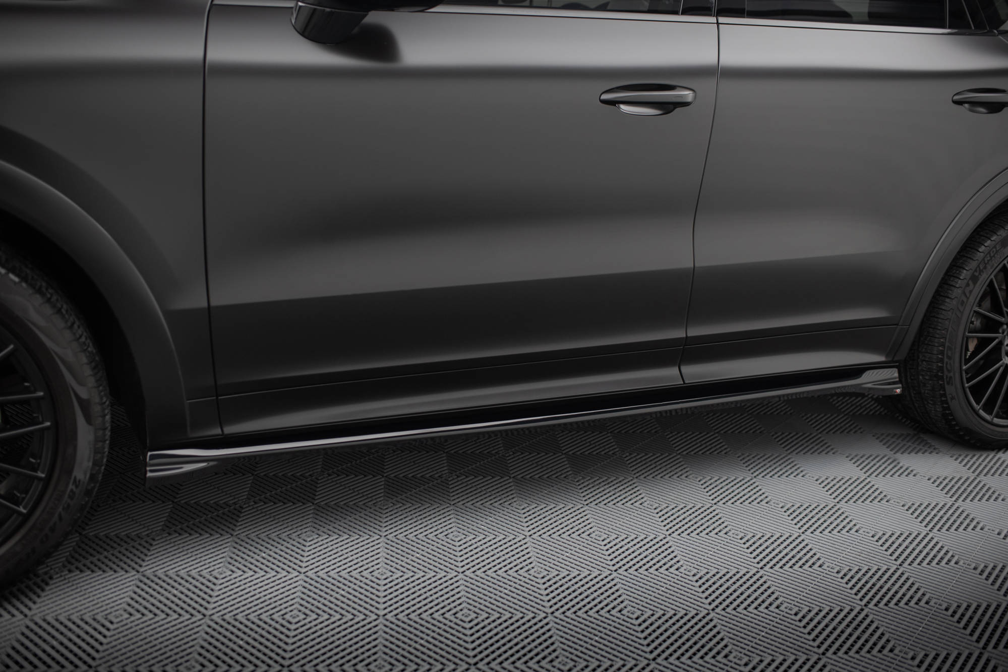Side Skirts Diffusers Porsche Cayenne Sport Design Mk3 / Standard Mk3 Facelift - 3