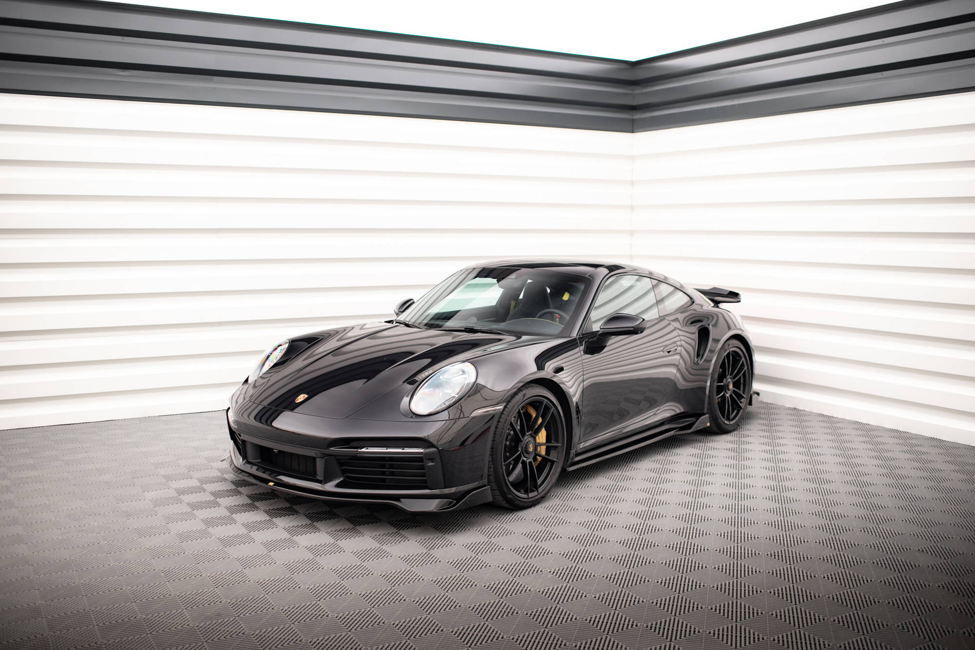 Side Skirts Diffusers Porsche 911 Turbo S 992 - 5
