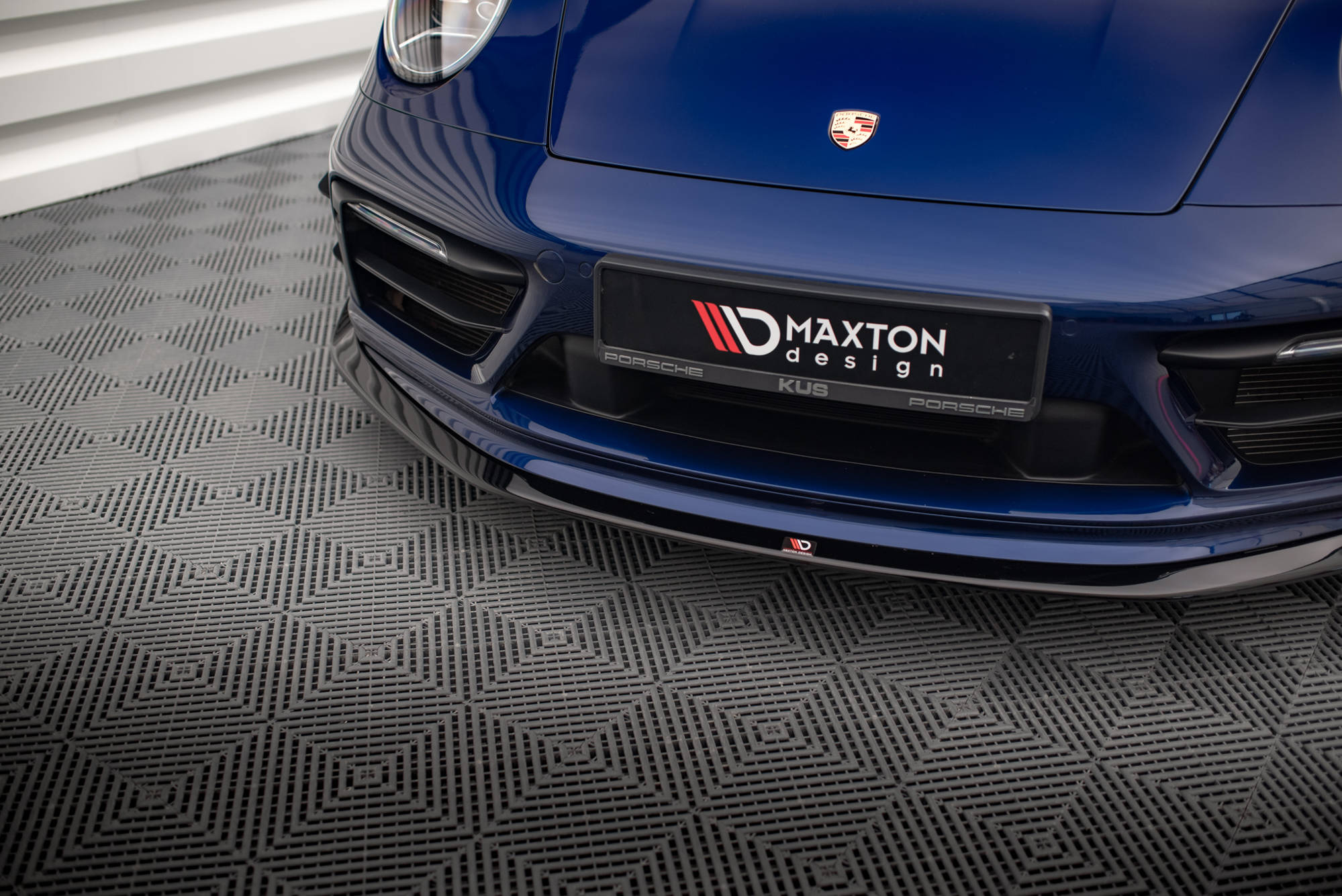 Front Splitter V.2 Porsche 911 Carrera Aero / Carrera GTS 992 - 3