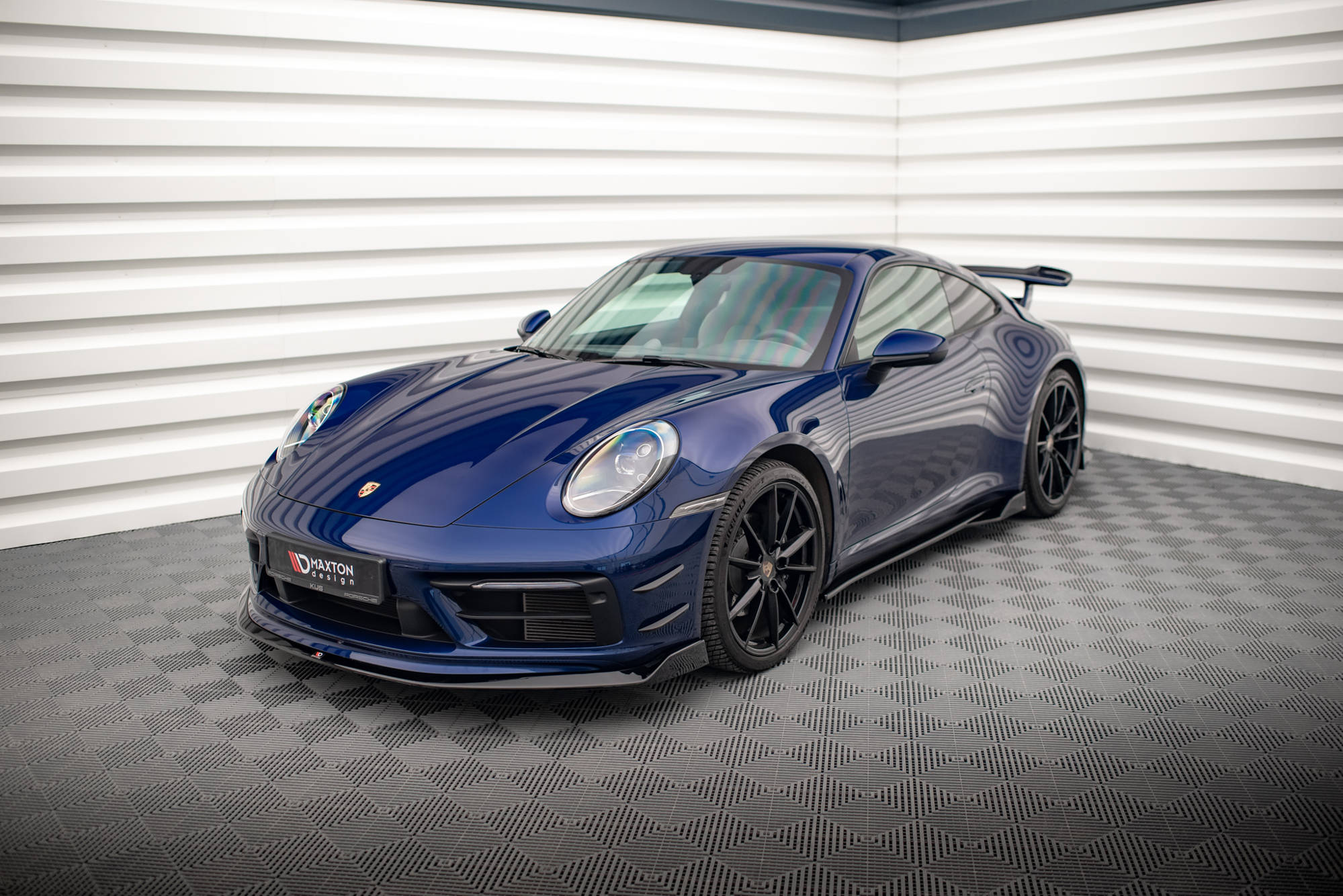 Front Splitter V.2 Porsche 911 Carrera Aero / Carrera GTS 992 - 4
