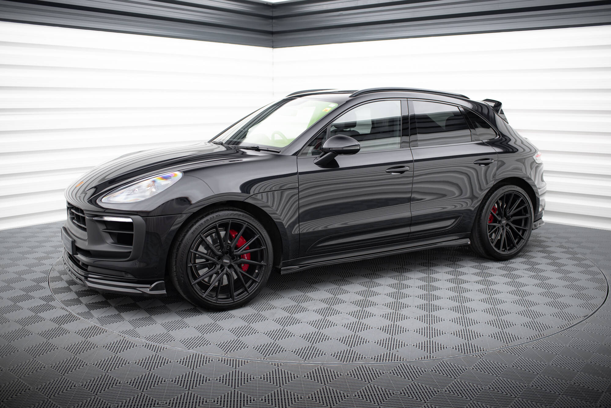 Side Skirts Diffusers Porsche Macan T / GTS Mk1 Facelift 2 - 2