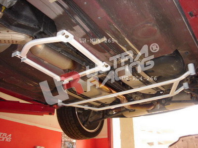 MAZDA RX8 ULTRARACING 4-POINT MID LOWER STRUTBAR/BRACE
