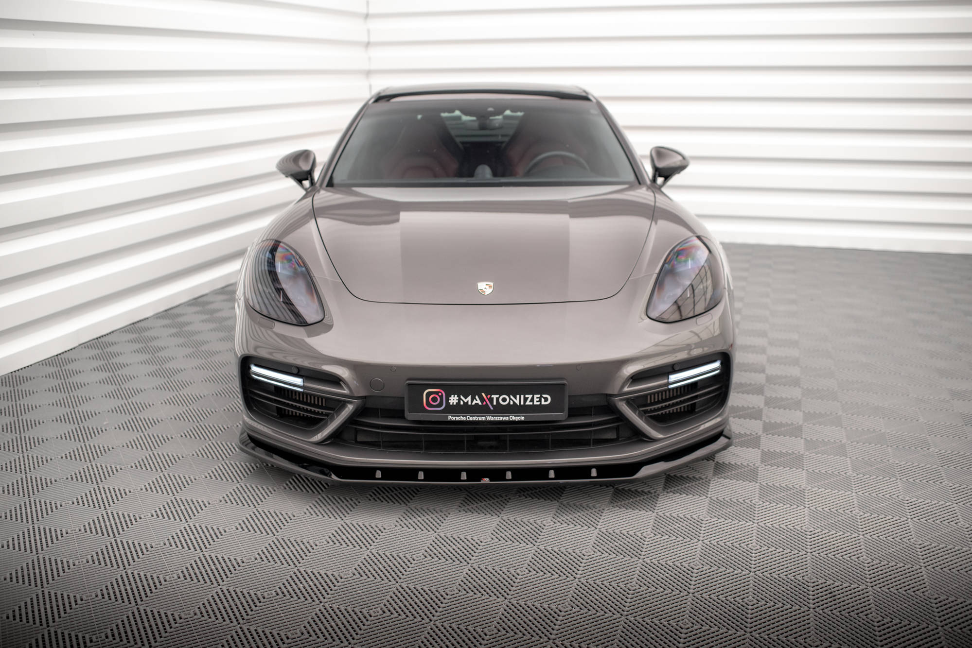 Front Splitter V.1 Porsche Panamera Turbo S E-Hybrid - 2