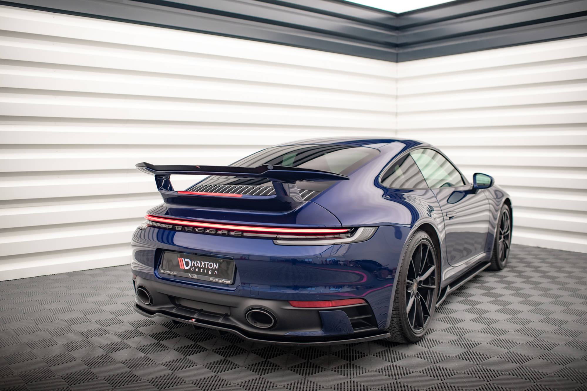Spoiler CAP Porsche 911 Carrera Aero 992 - 2