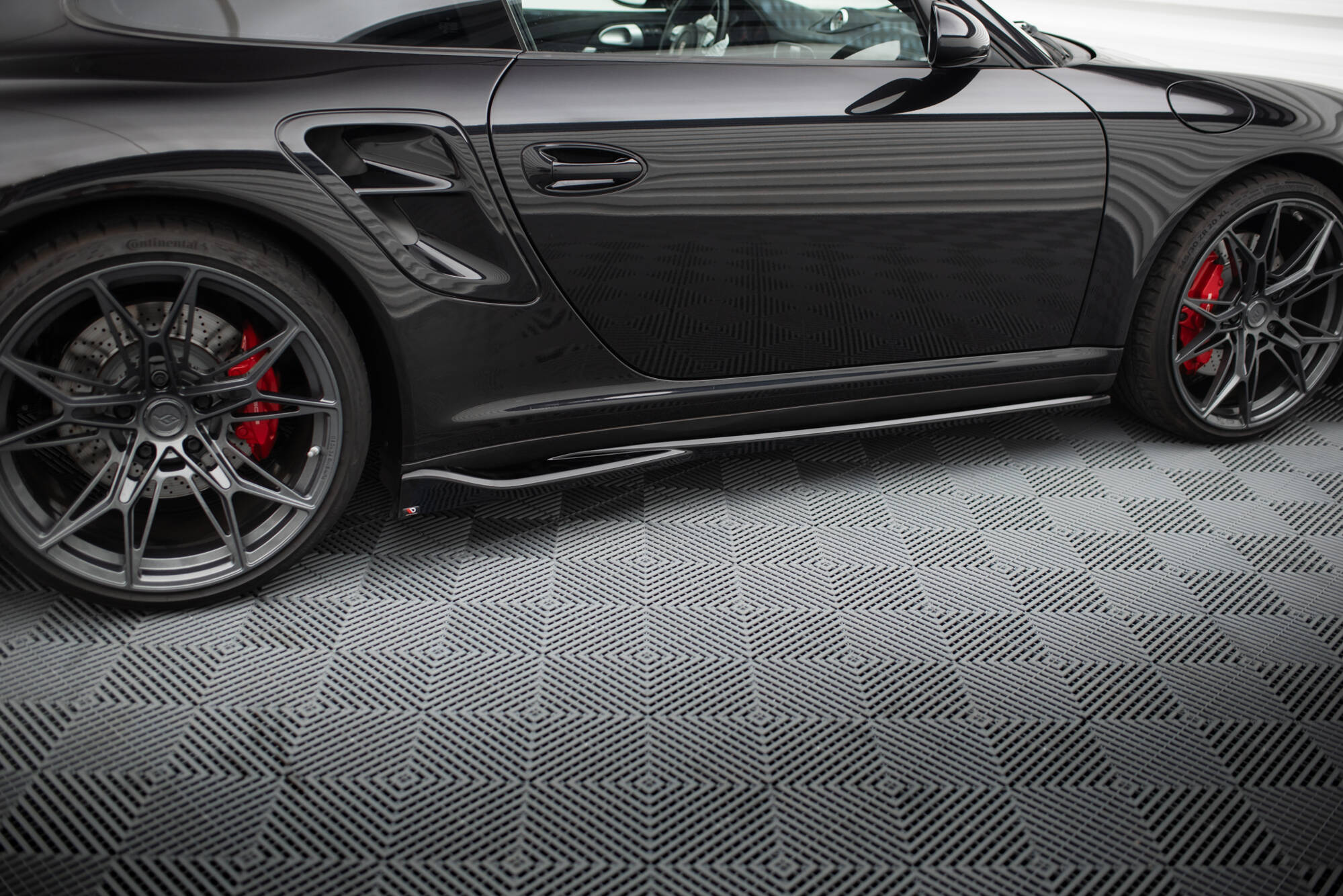 Side Skirts Diffusers Porsche 911 Turbo 997 - 2
