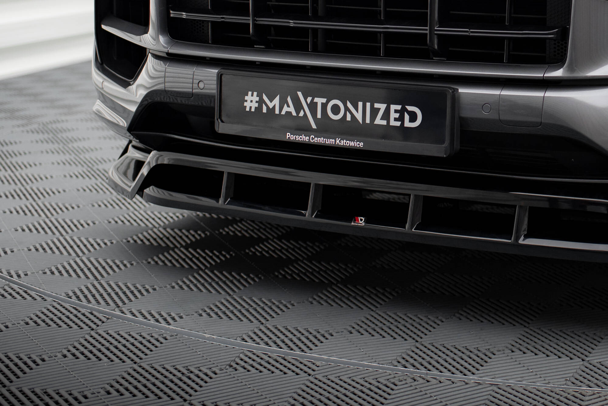 Front Splitter Porsche Cayenne Cayenne SUV / Coupe Mk3 Facelift - 4
