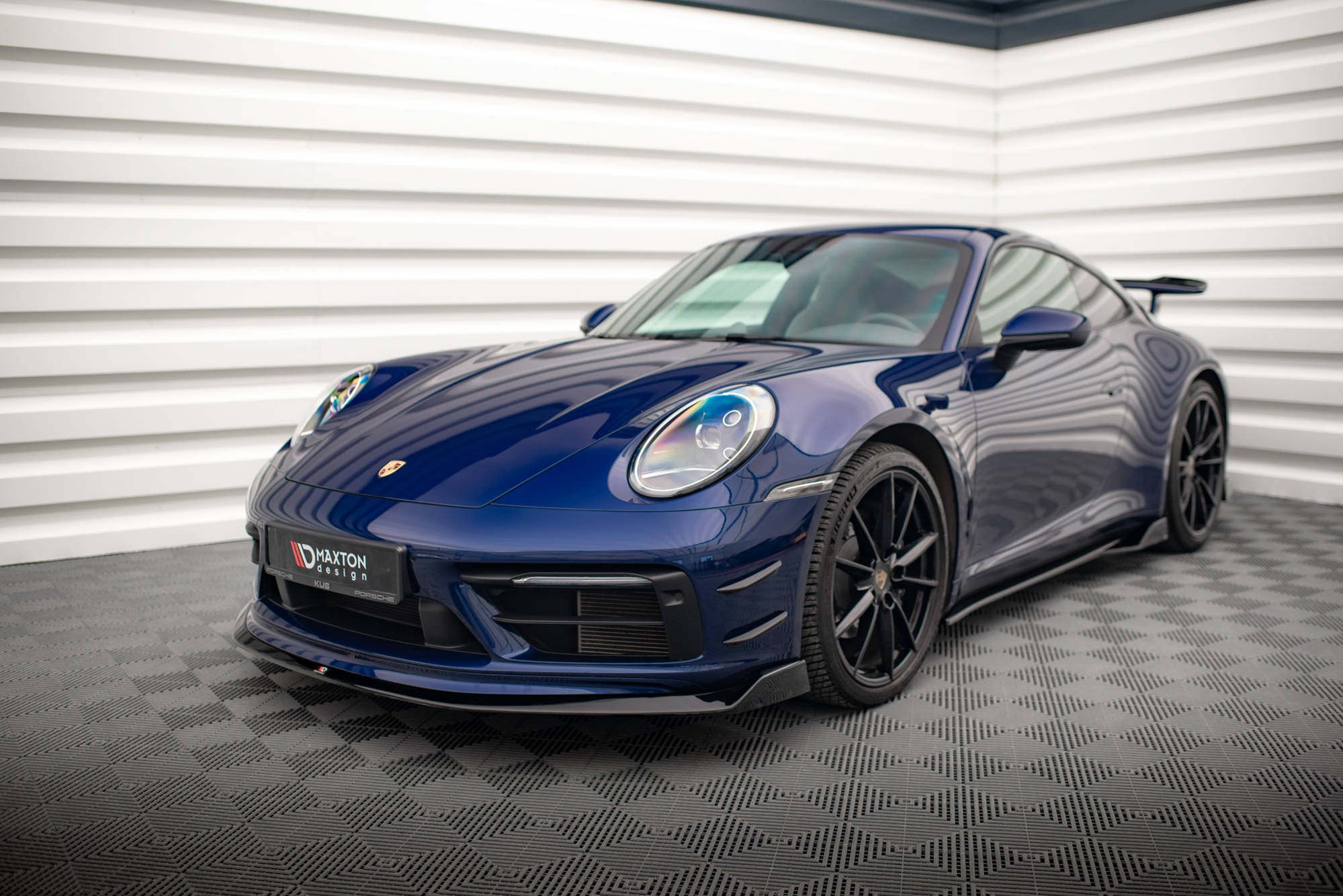 Front Bumper Wings (Canards) Porsche 911 Carrera Aero 992 - 6