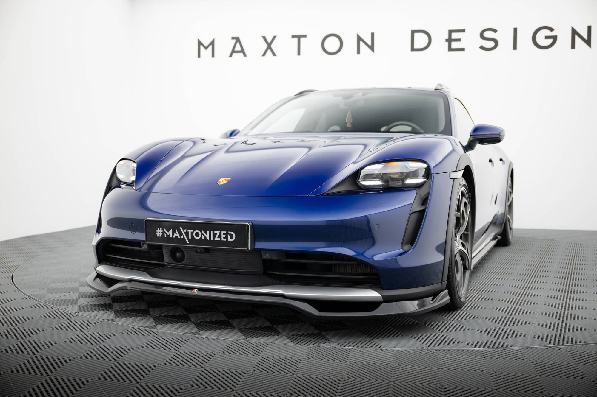 Front Splitter Porsche Taycan Cross Turismo 4S - 3