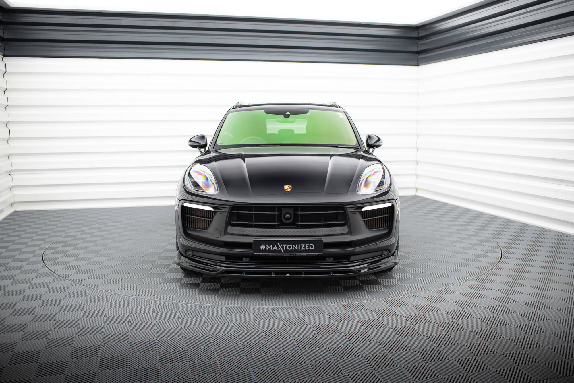 Front Splitter Porsche Macan GTS Mk1 Facelift 2 - 2