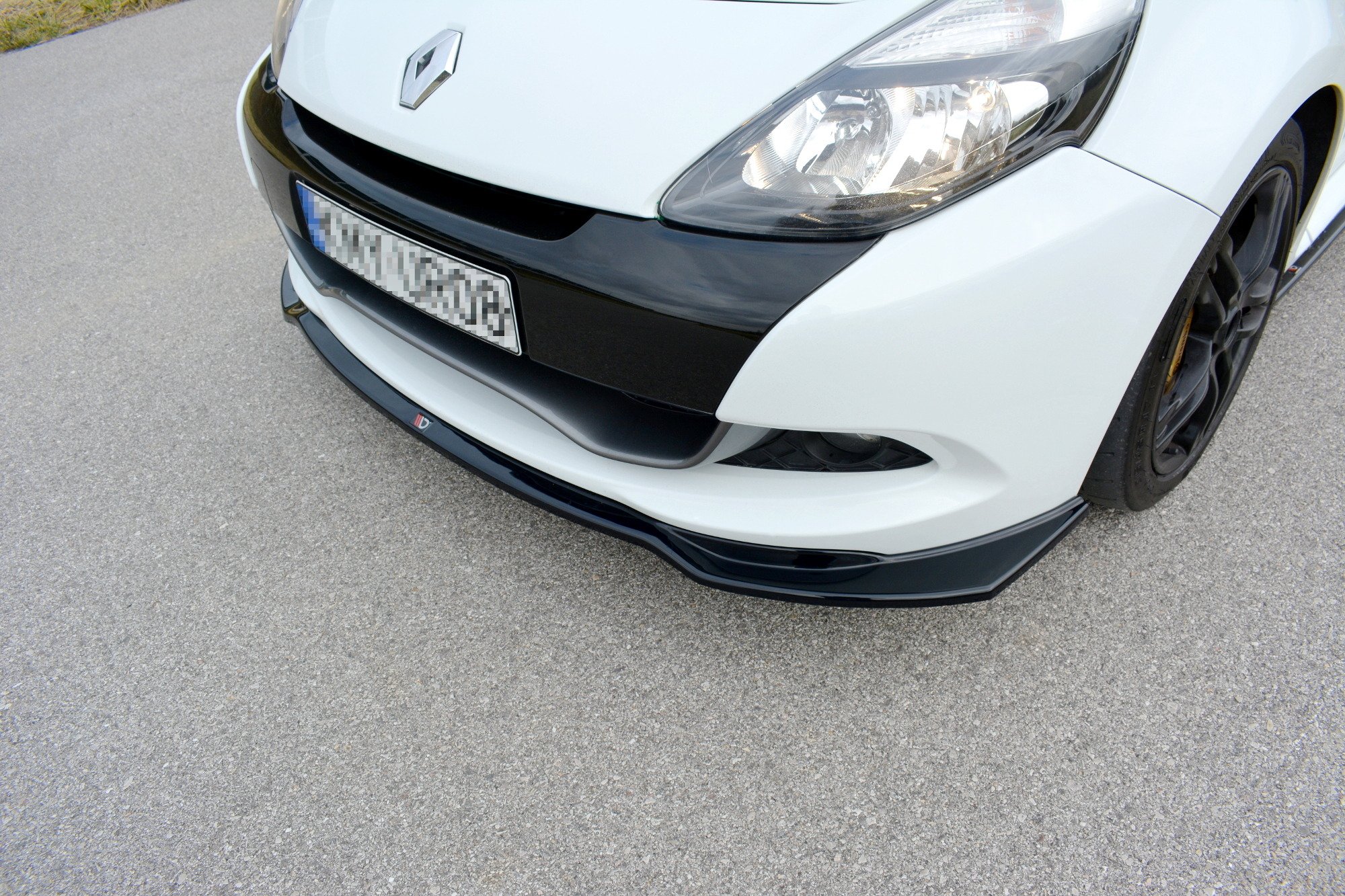 Front Splitter V.1 Renault CLIO MK3 RS Facelift (2009-2012)
