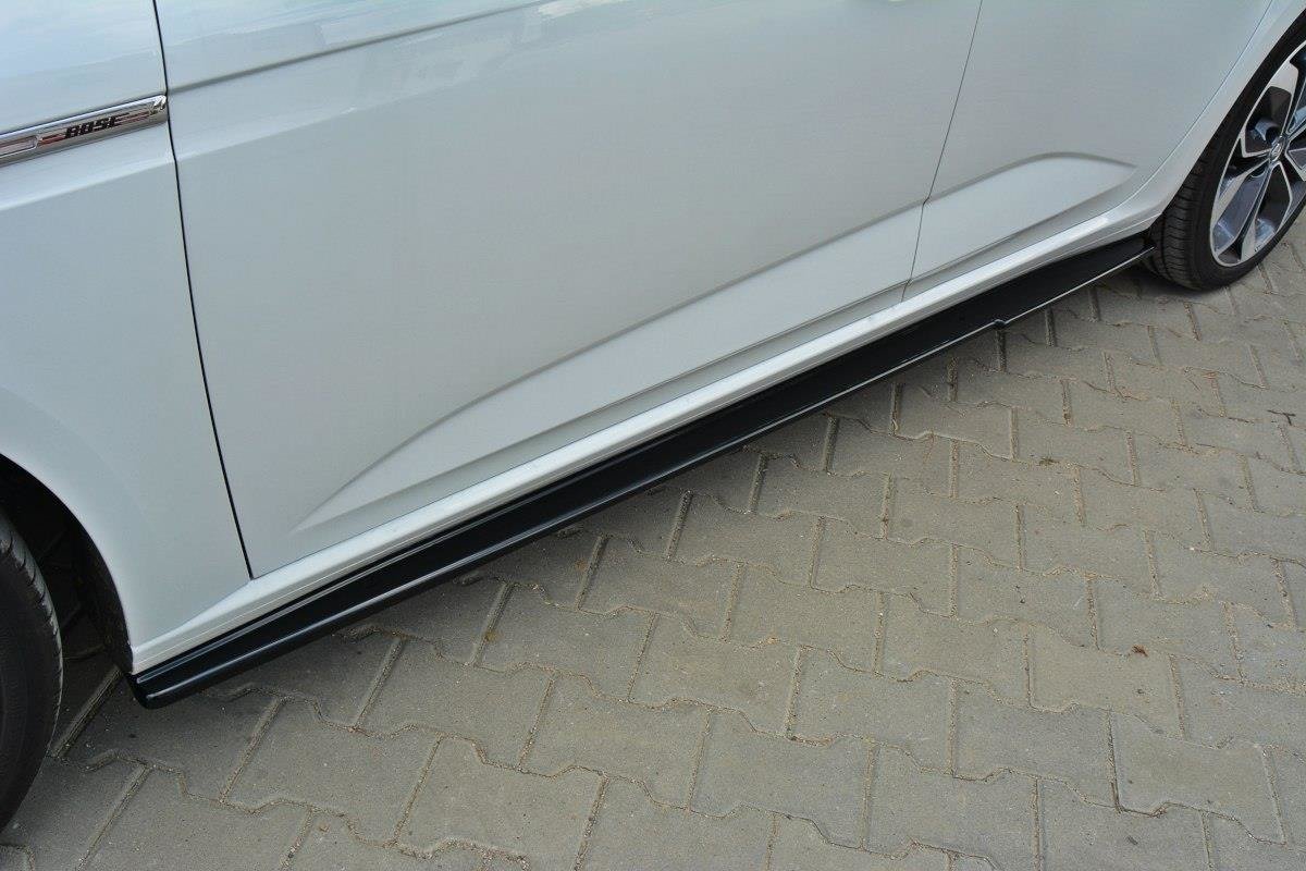Side Skirts Diffusers Renault Megane MK4 Hatchback (2016-UP) - 3