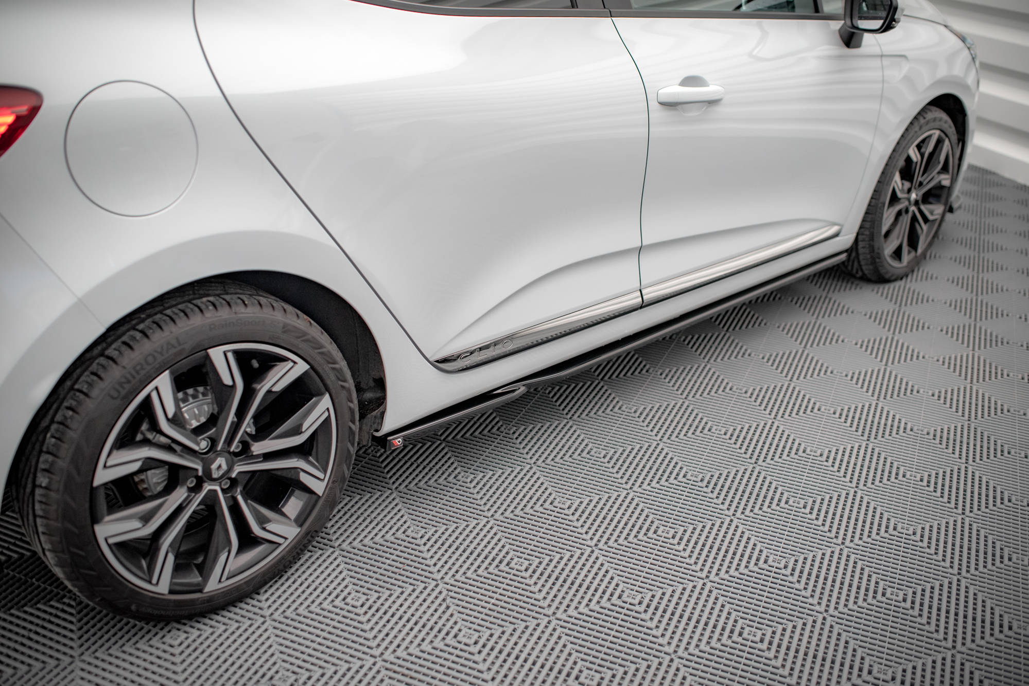 Side Skirts Diffusers Renault CLIO MK5 (2019-) - 3