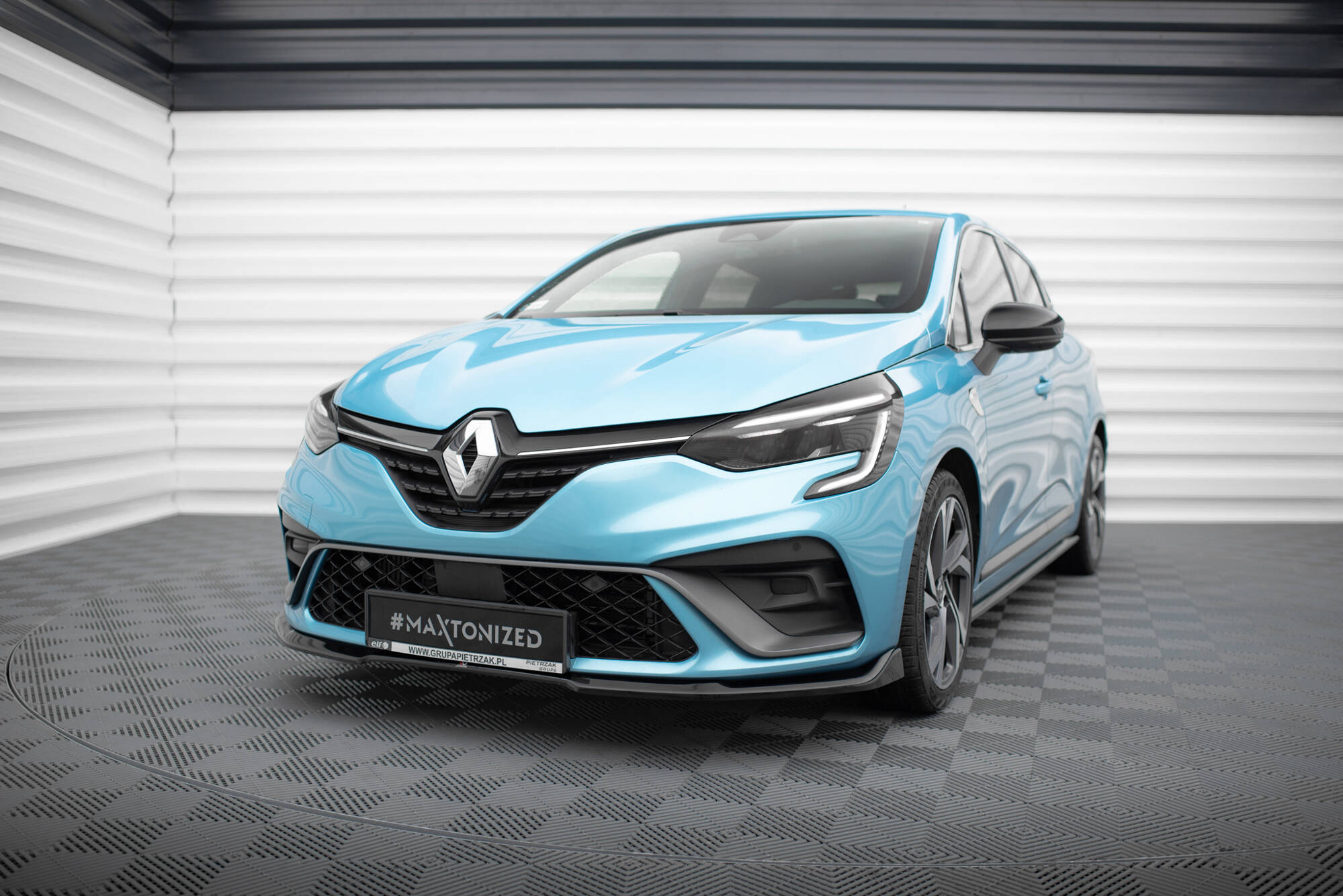 Front Splitter V.1 Renault Clio R.S. Line Mk5 - 3