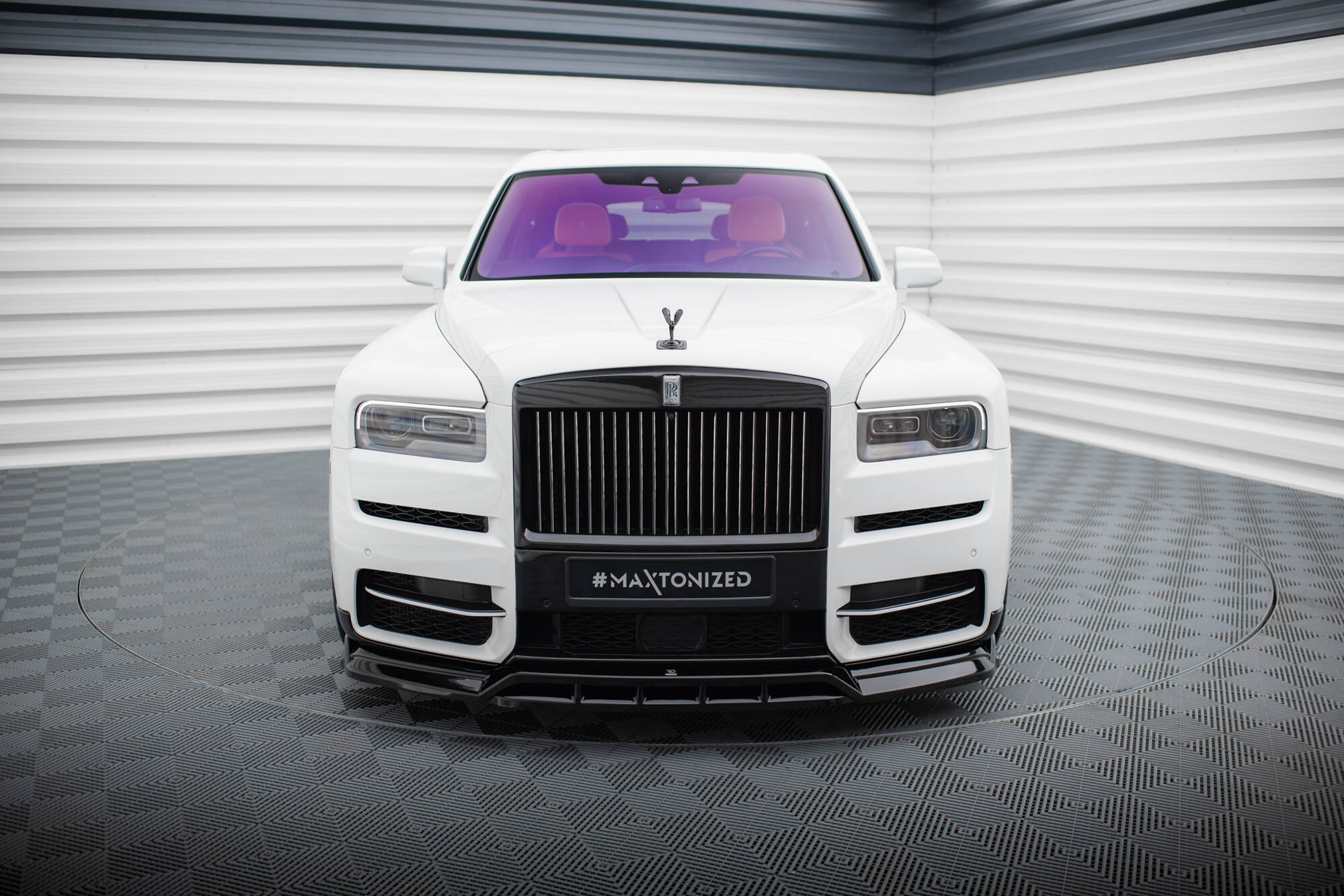Front Splitter Rolls Royce Cullinan - 2