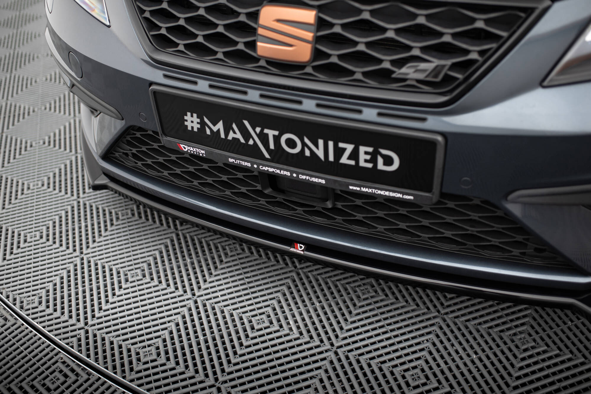 FRONT SPLITTER V.4 SUITABLE FOR SEAT LEON CUPRA / FR MK3 FL – MAXTON DESIGN - 5