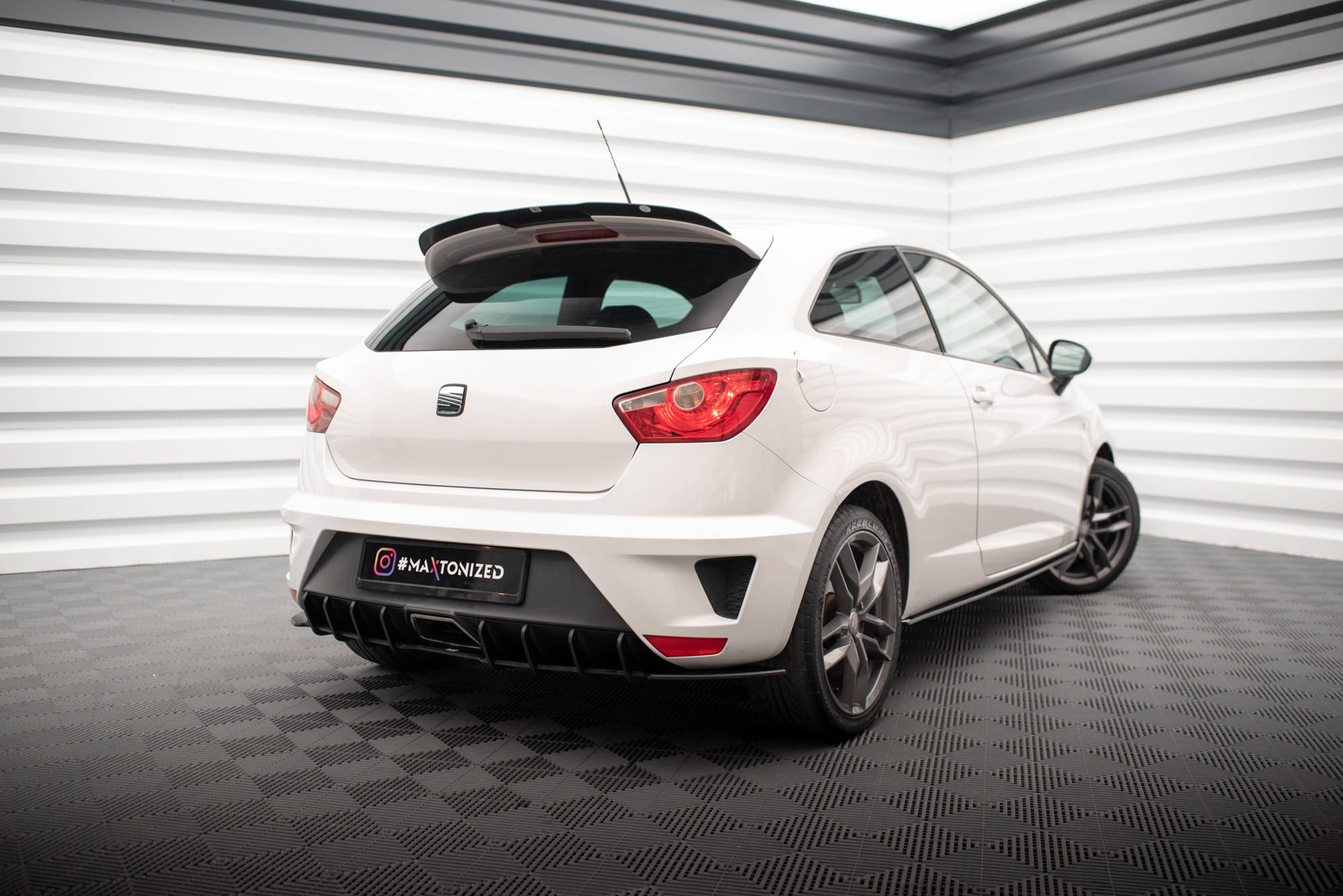 Spoiler CAP Seat Ibiza Sport Coupe Mk4 - 3