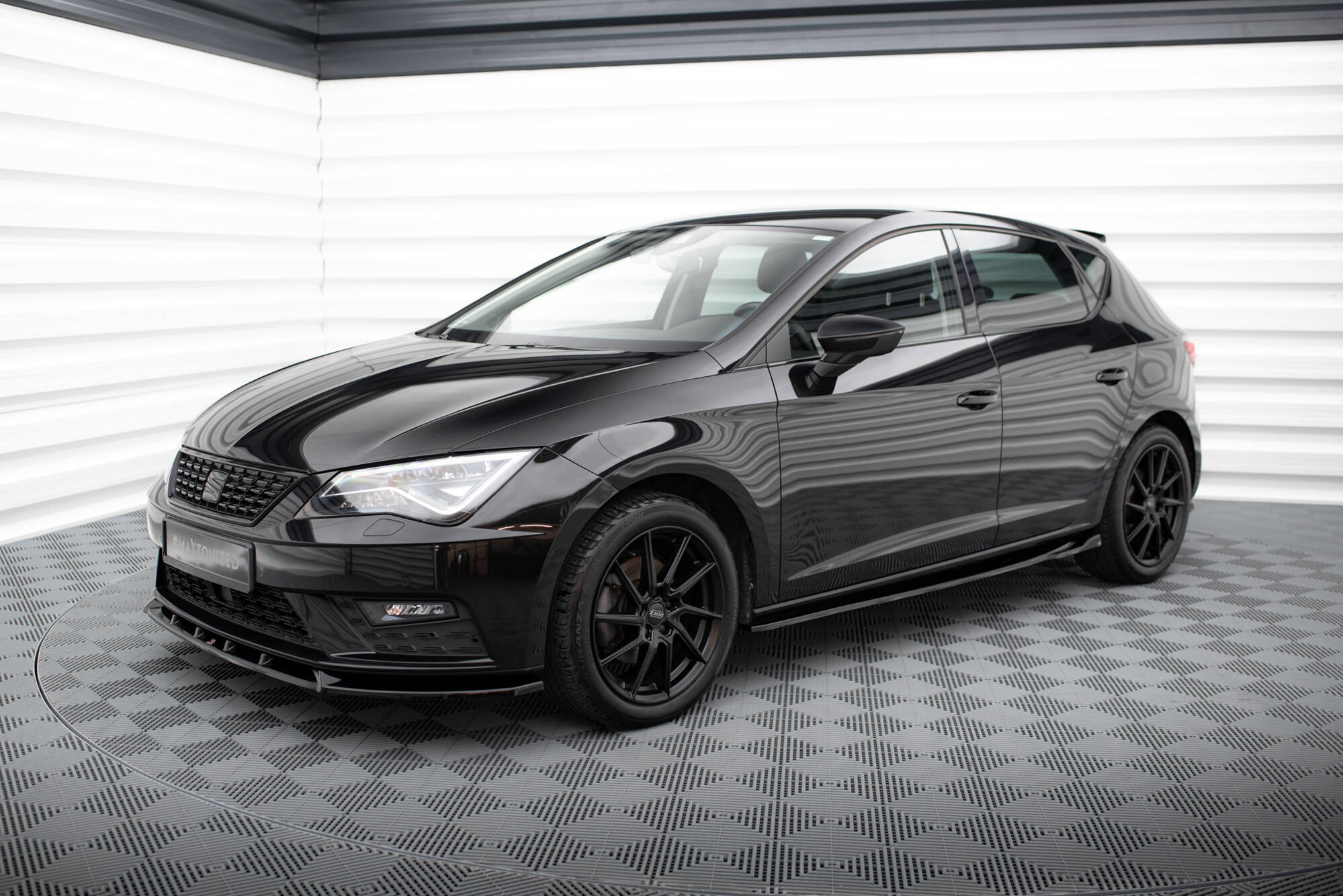 Side Skirts Diffusers V.4 Seat Leon Cupra / FR Mk3 FL - 2