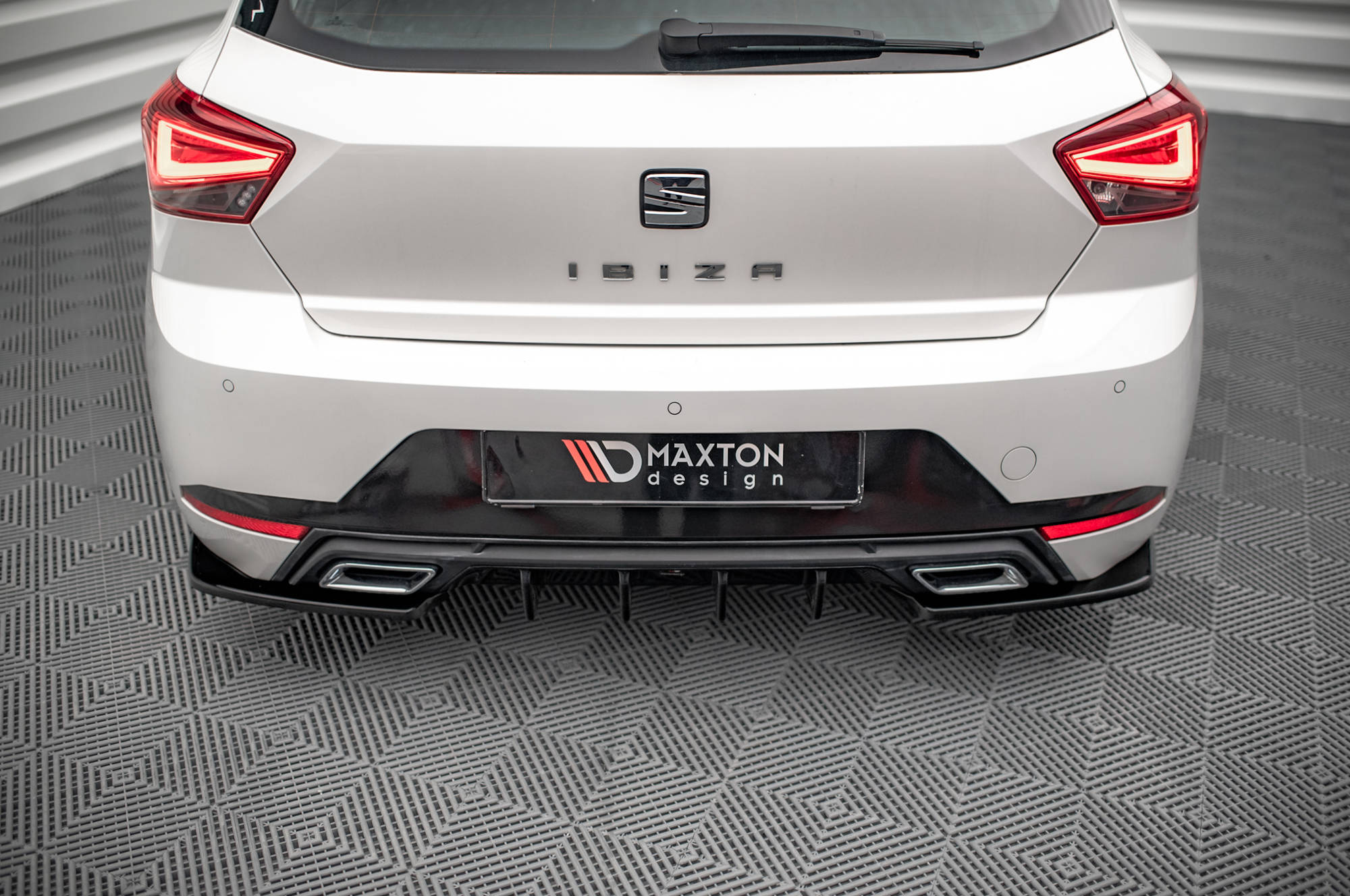 Rear Side Splitters Seat Ibiza FR / Standard Mk5 - 4