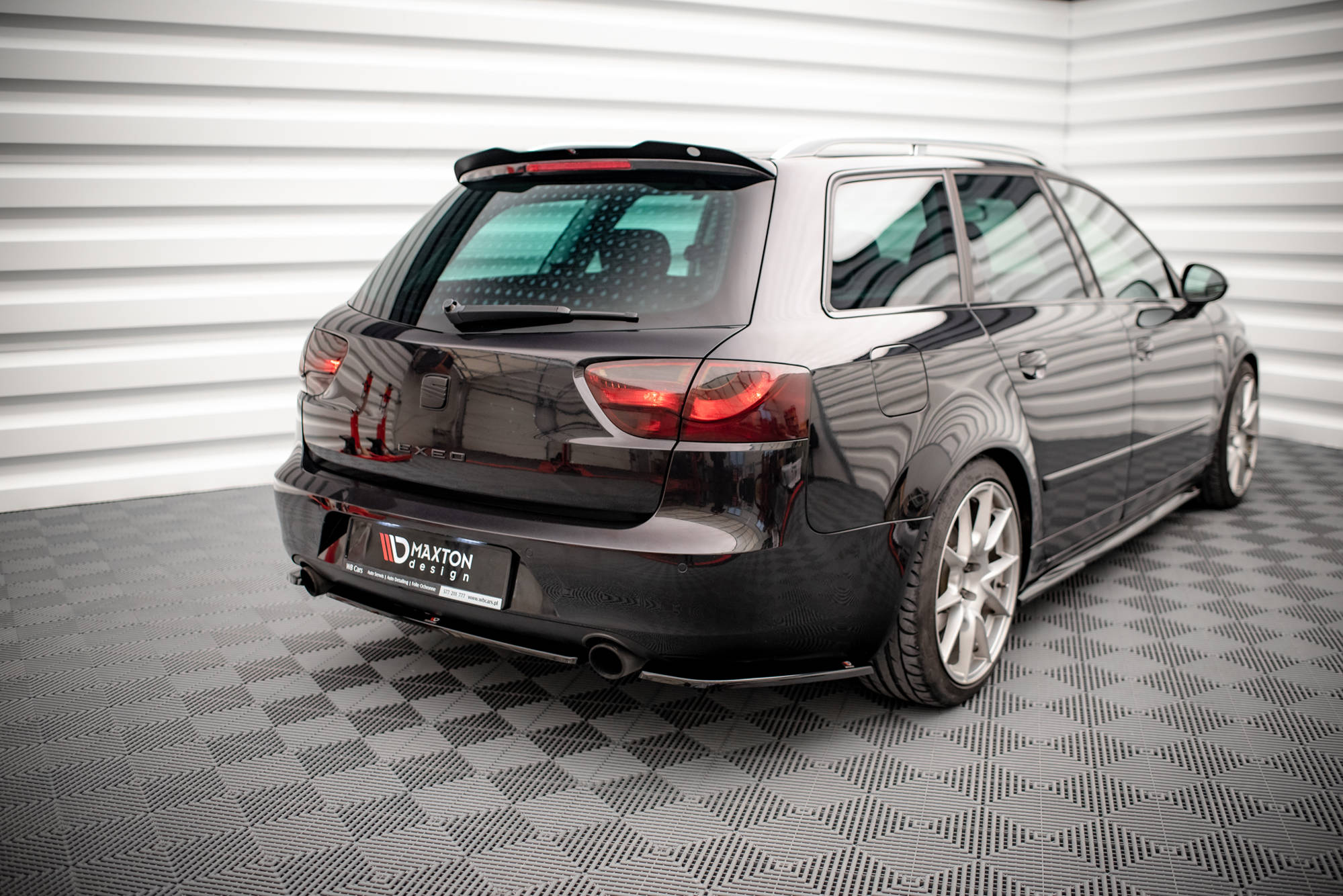 Rear Side Splitters Seat EXEO (2008-2013) - 3