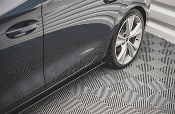 STREET PRO SIDE SKIRTS DIFFUSERS SUITABLE FOR SEAT LEON FR MK4 – MAXTON DESIGN