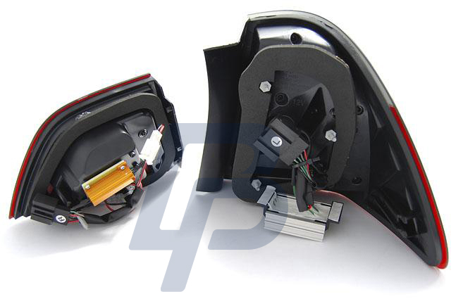 BMW E91 09-11 RED SMOKE LED TAILLIGHTS BAR - 4