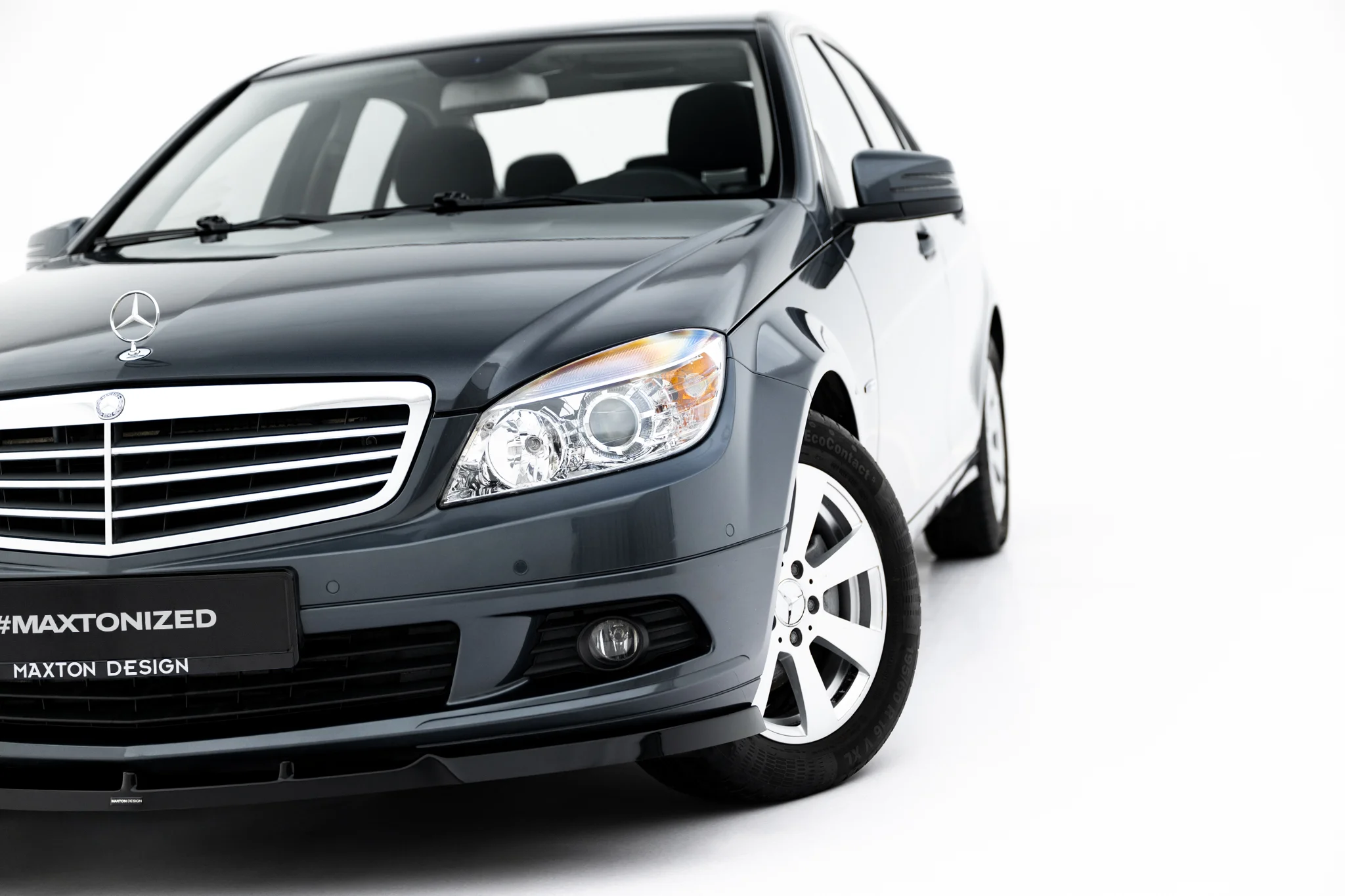 FRONT SPLITTER SUITABLE FOR MERCEDES-BENZ C SEDAN / ESTATE W204 / S204 – MAXTON DESIGN - 3