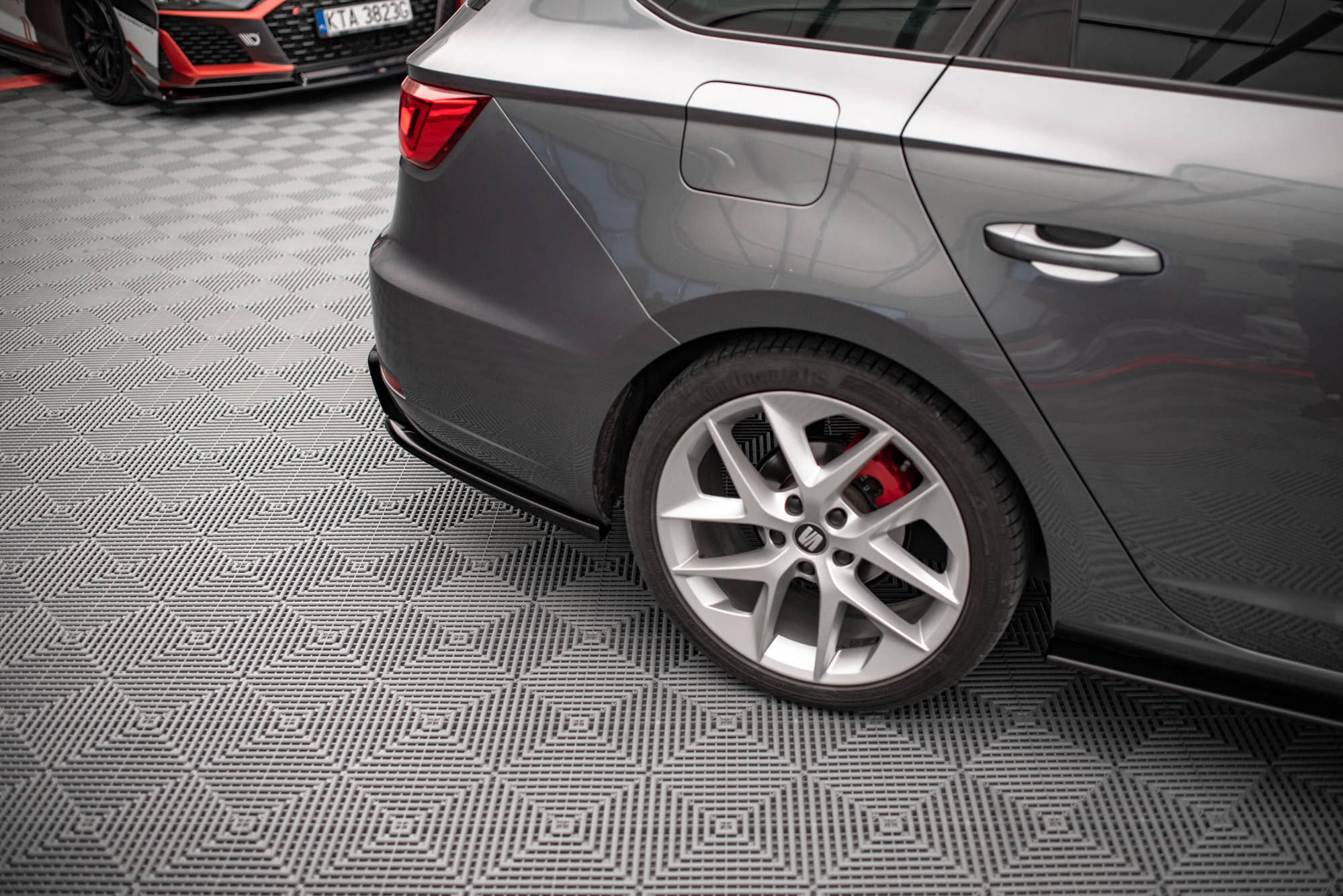 Rear Side Splitters V.2 Seat Leon FR Sportstourer MK3 (2012-2016) - 2