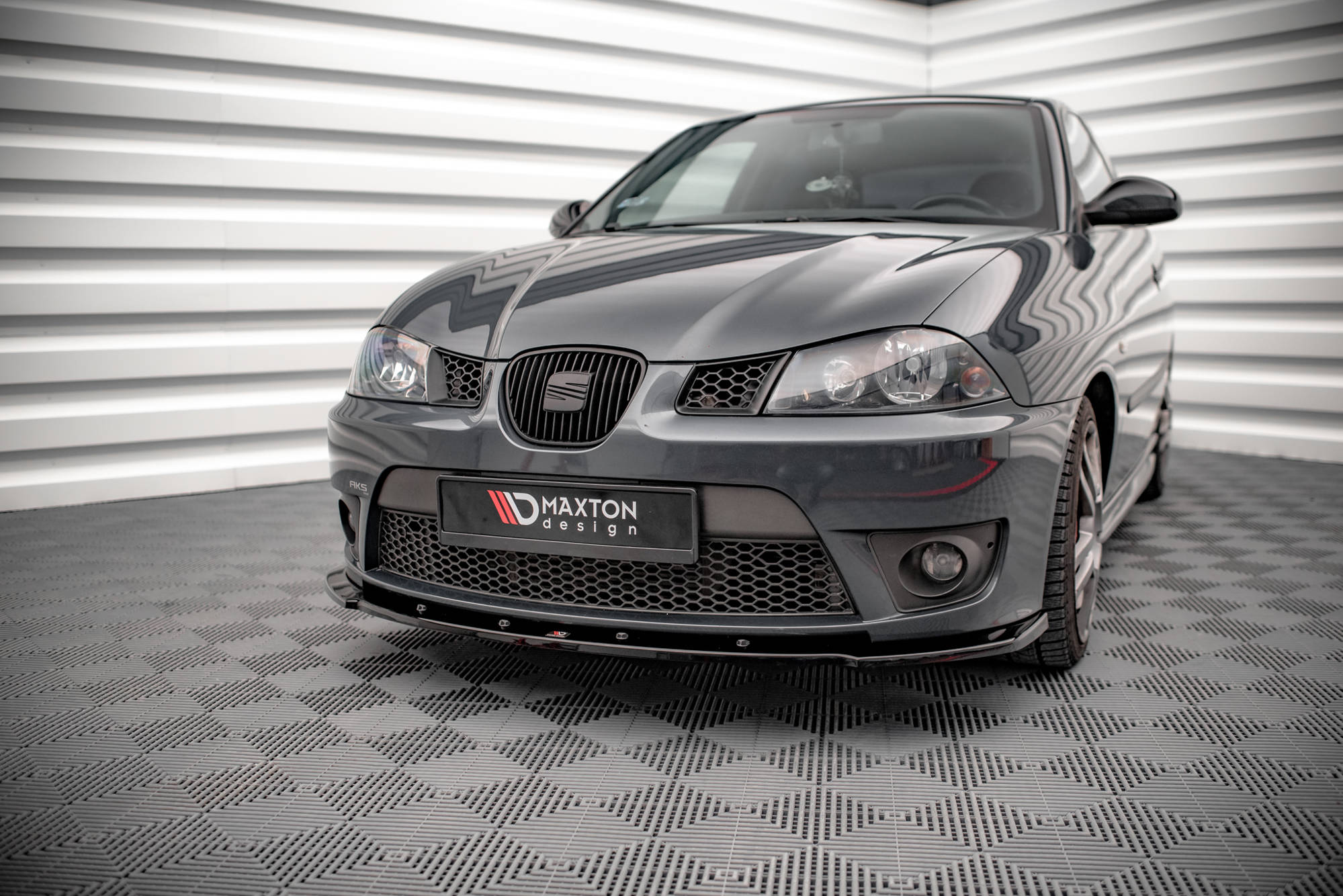 Front Splitter V.1 Seat Ibiza Cupra MK3 (2004-2008) - 4