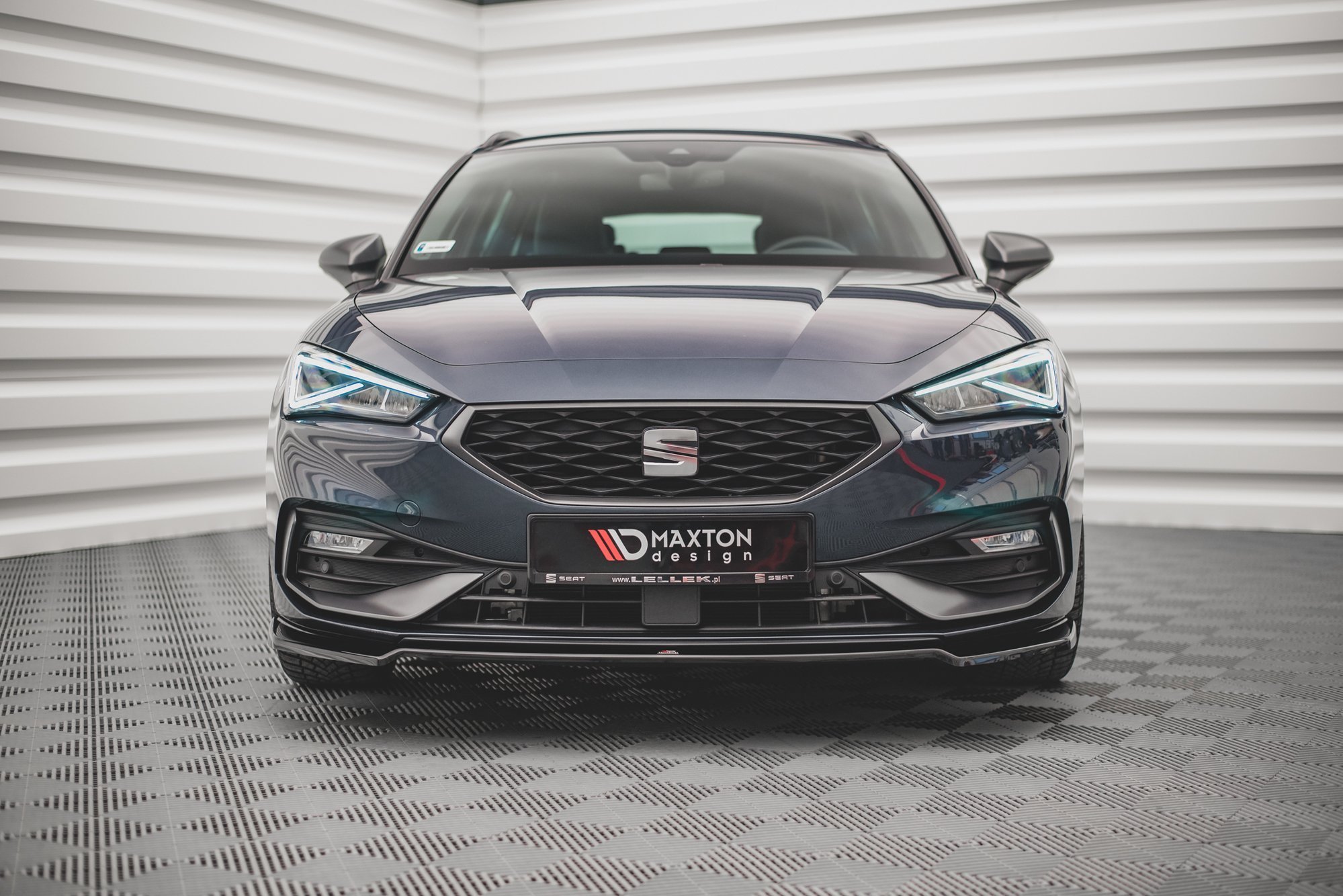 Front Splitter V.4 Seat Leon FR Mk4 - 2