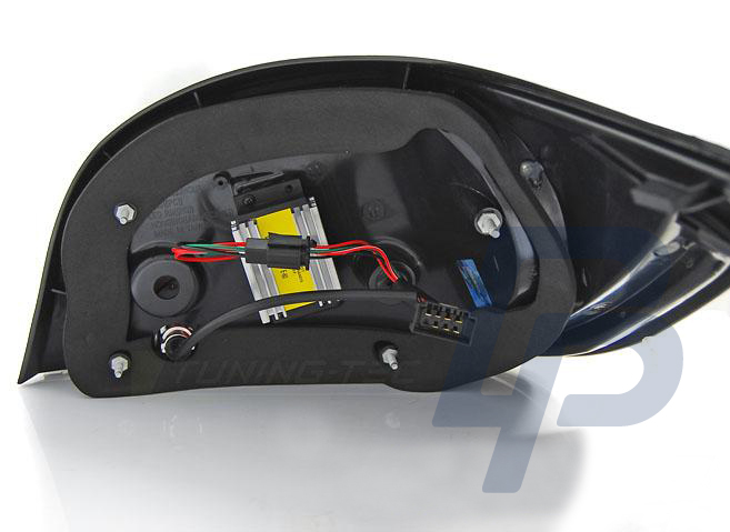 BMW E60 07.03-02.07-12.09 RED WHITE LED TAILLIGHTS BAR - 6