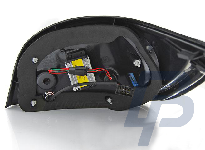 BMW E60 07.03-02.07-12.09 RED SMOKE LED TAILLIGHTS BAR - 6