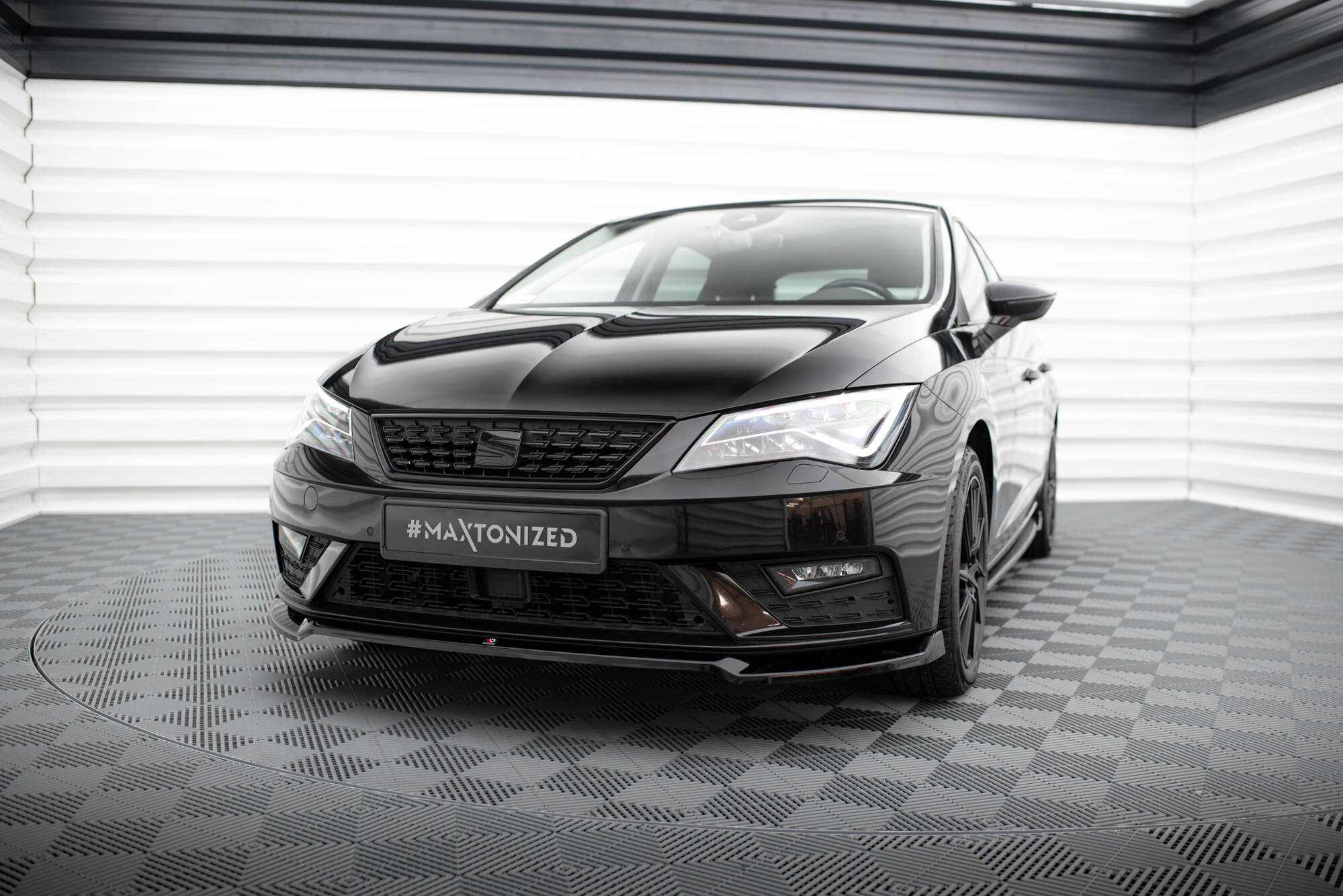 Front Splitter V.2 Seat Leon Mk3 Facelift - 4