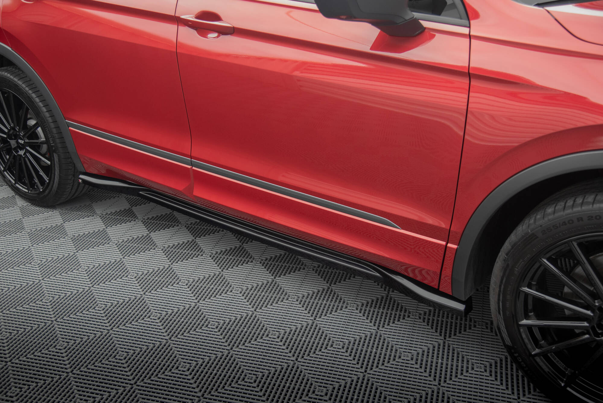 Side Skirts Diffusers Seat Tarraco FR Mk1 - 2