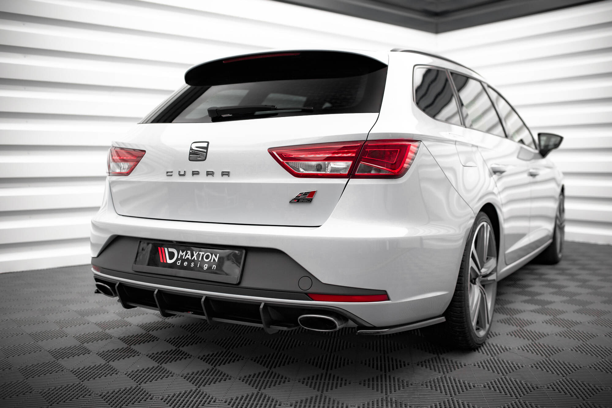 Rear Side Splitters V.1 Seat Leon Cupra Sportstourer Mk3 - 3