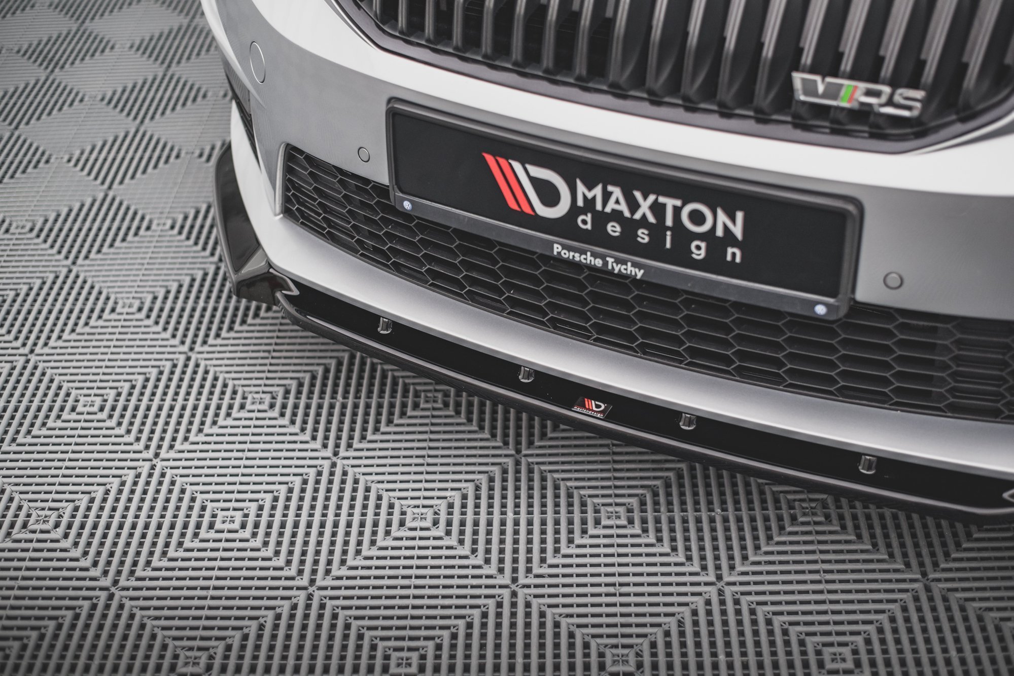 Front Splitter V.3 Skoda Octavia RS MK3 (2013-2016) - 5