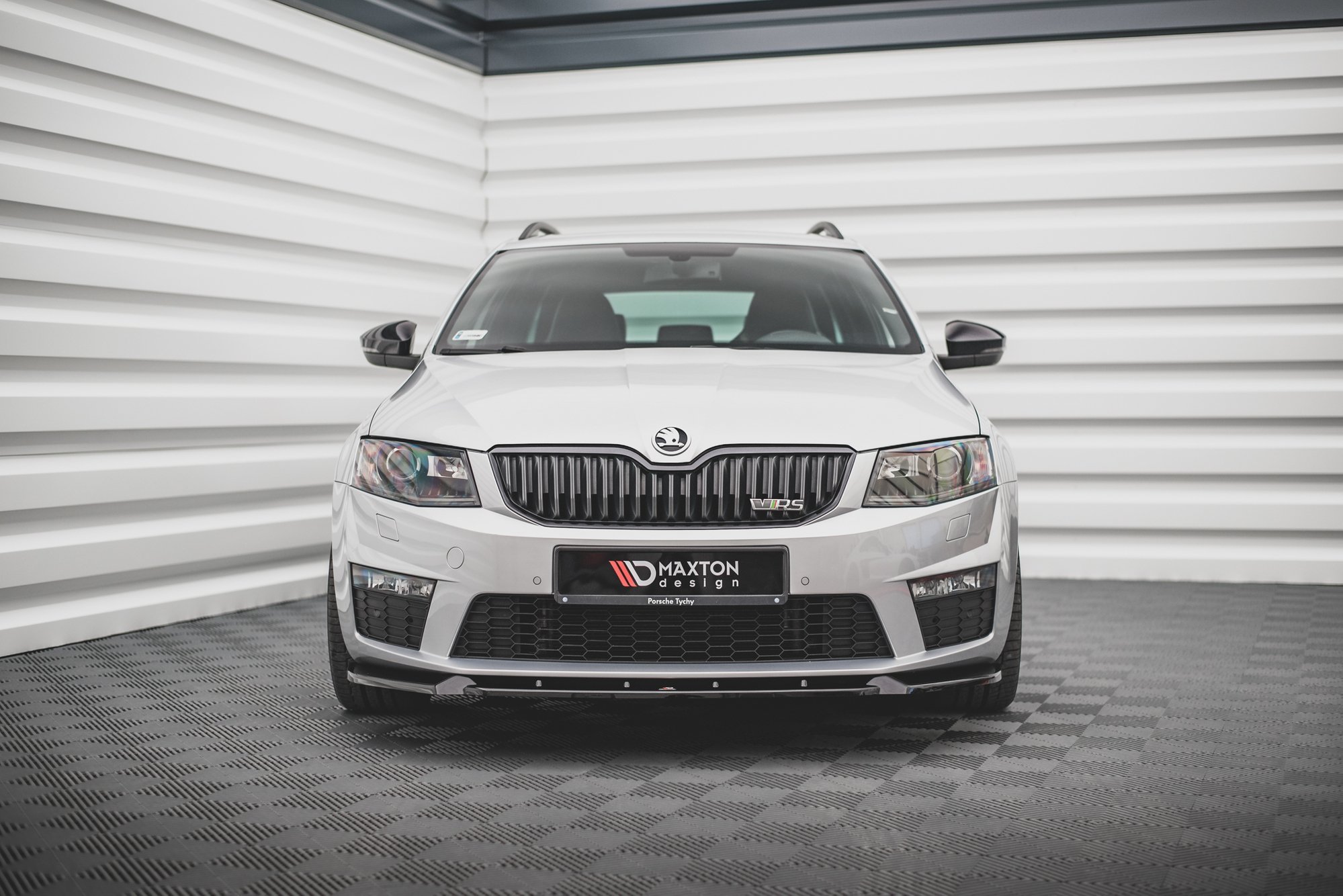 Front Splitter V.3 Skoda Octavia RS MK3 (2013-2016) - 3