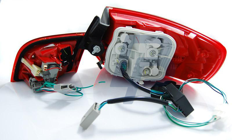 AUDI A3 8P 04-08 SPORTBACK RED SMOKE LED TAILLIGHTS - 3
