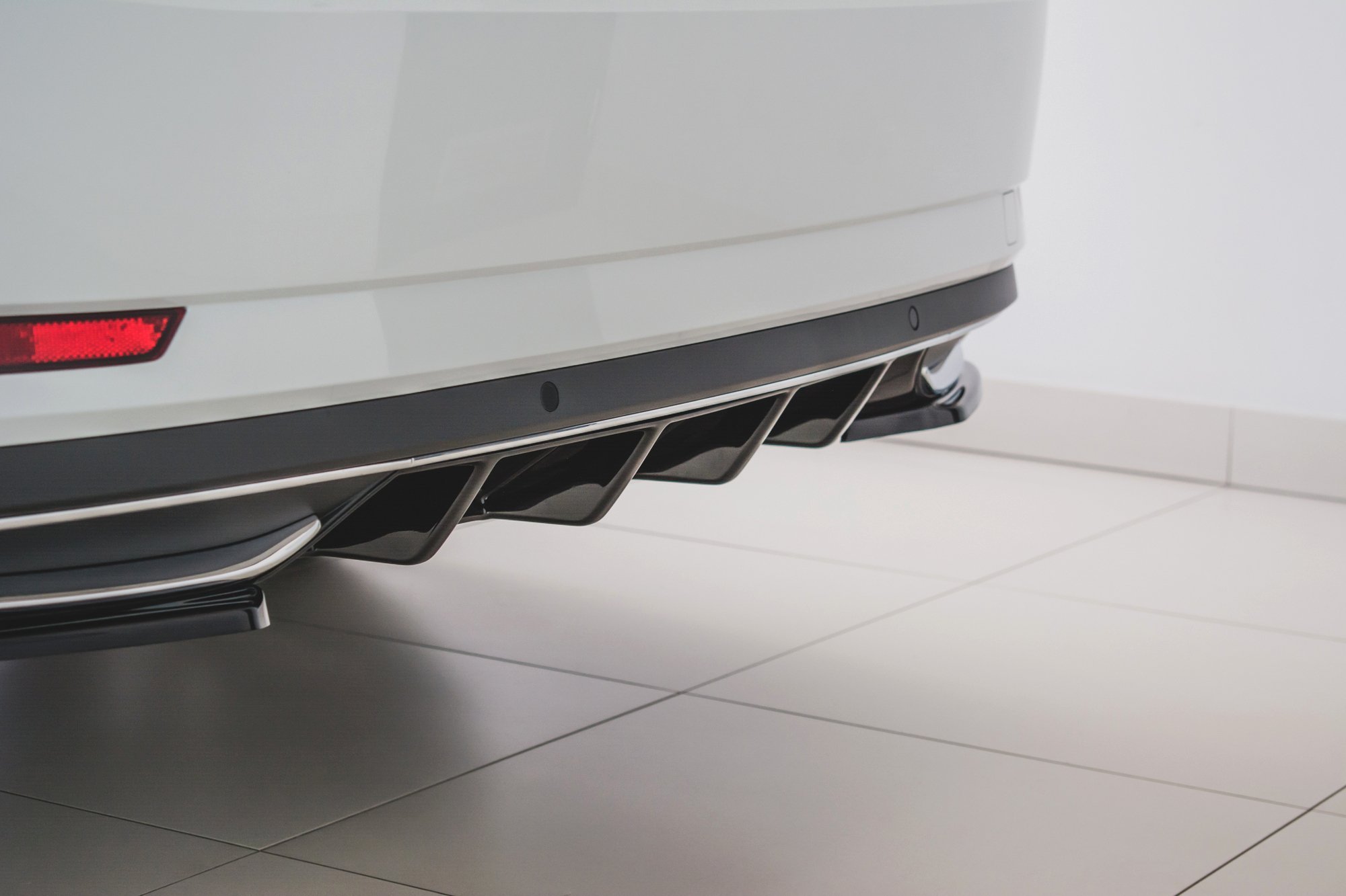 Rear Valance Skoda Superb Mk3 FL (2019-) - 3