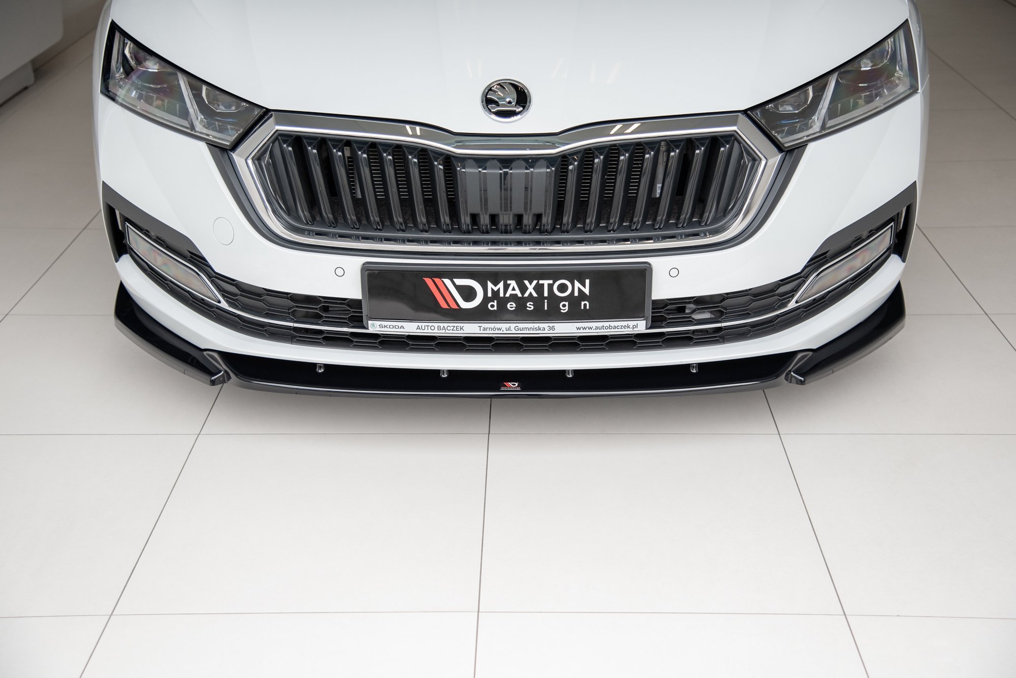 Front Splitter V1 Skoda Octavia MK4 (2019-) - 3