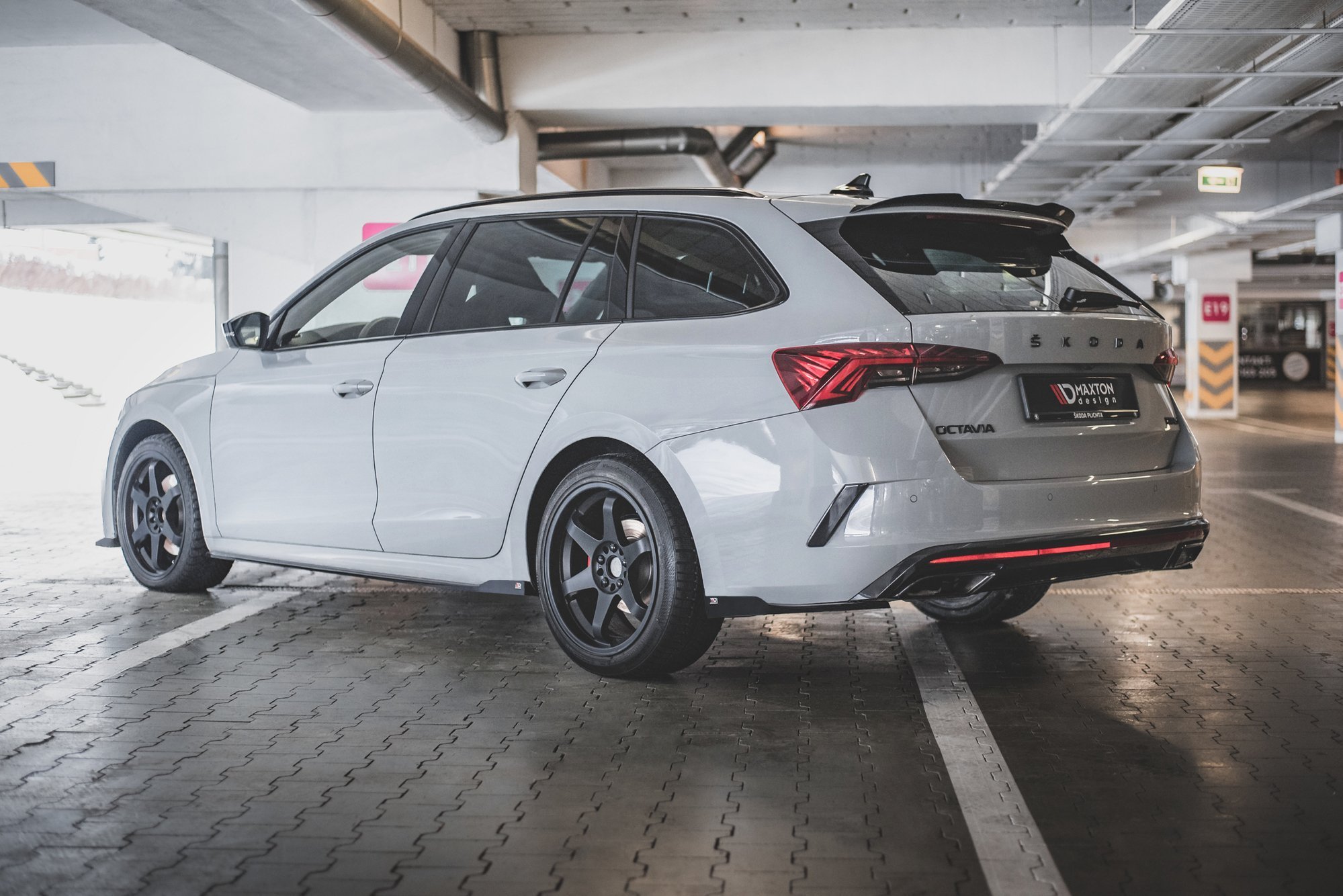 Side Skirts Diffusers V3 Skoda Octavia RS MK4 (2020-) - 2