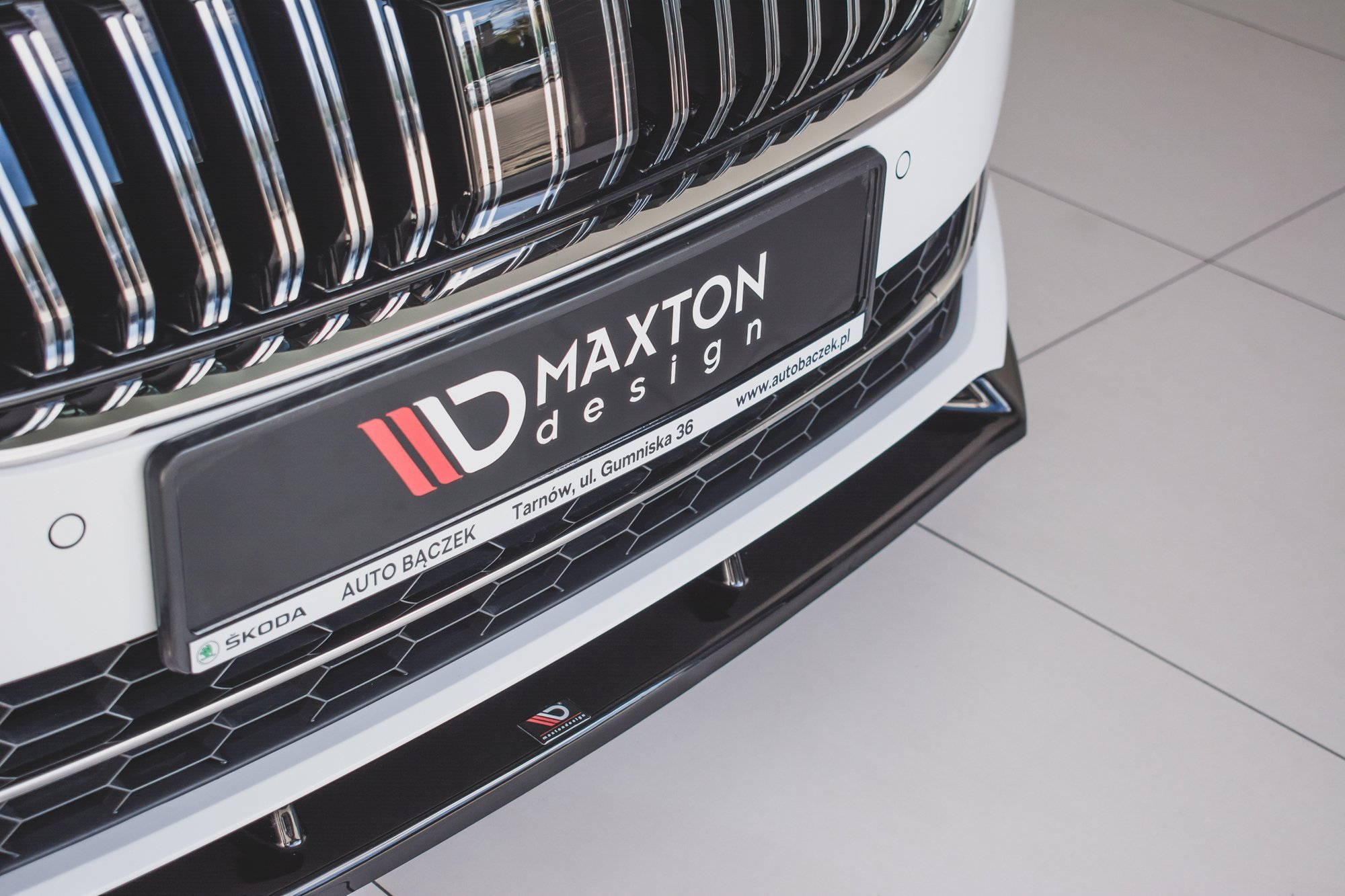 Front Splitter V.2 Skoda Superb MK3 FL (2019-) - 3
